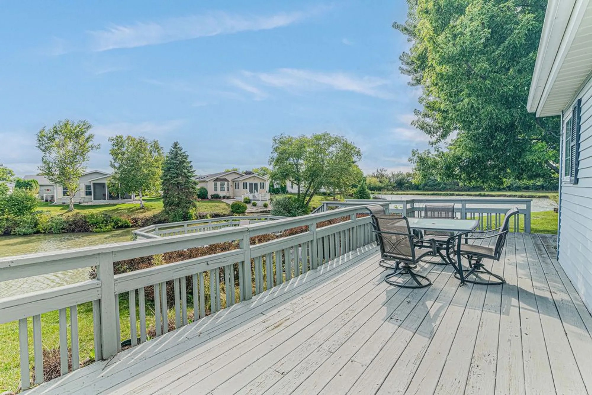 Property Slideshow image 37 of 41 | 9 derby ct, Grayslake, IL, 60030