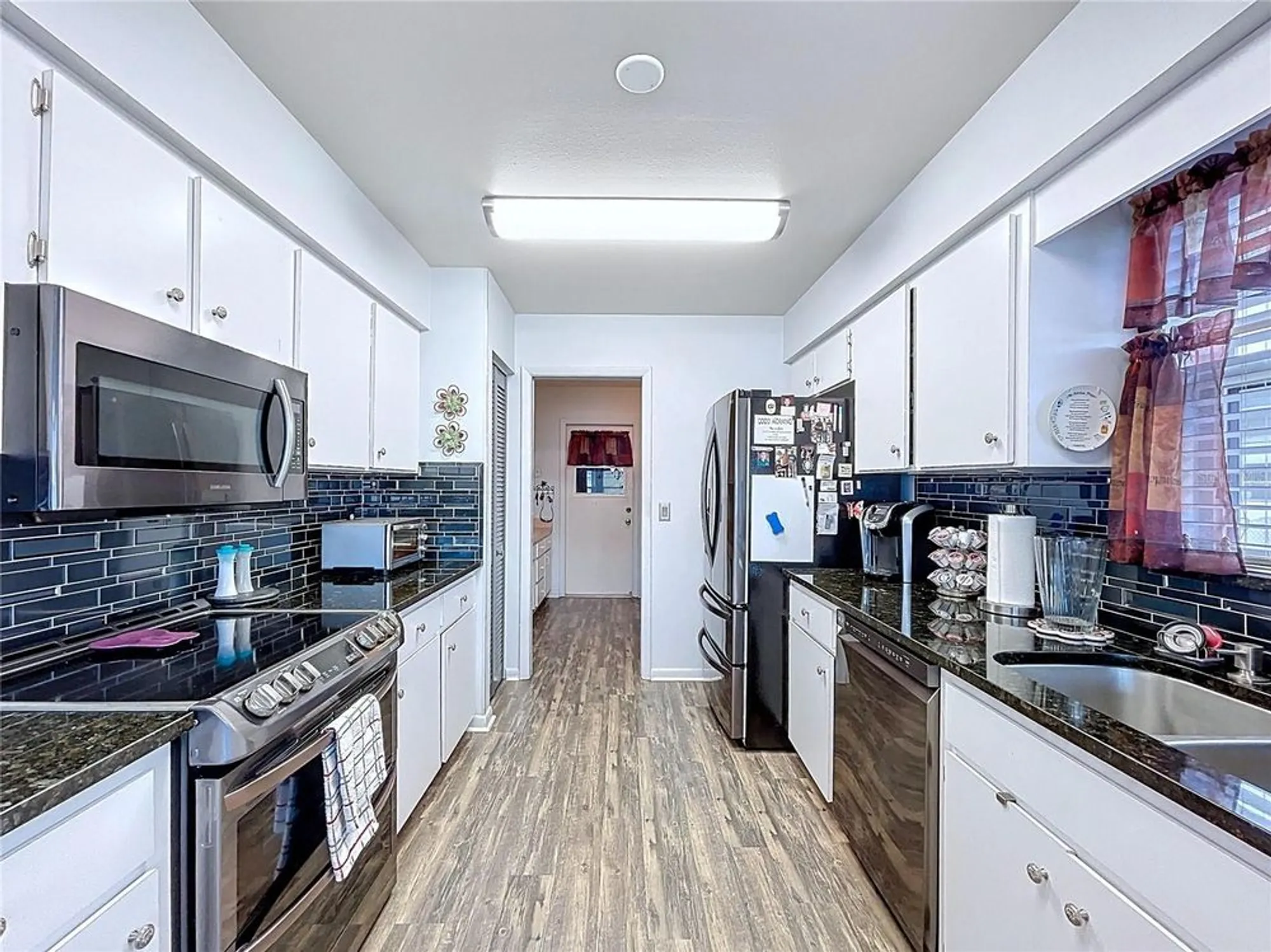 Property Slideshow image 14 of 41 | 2137 grand cypress dr, Lakeland, FL, 33810