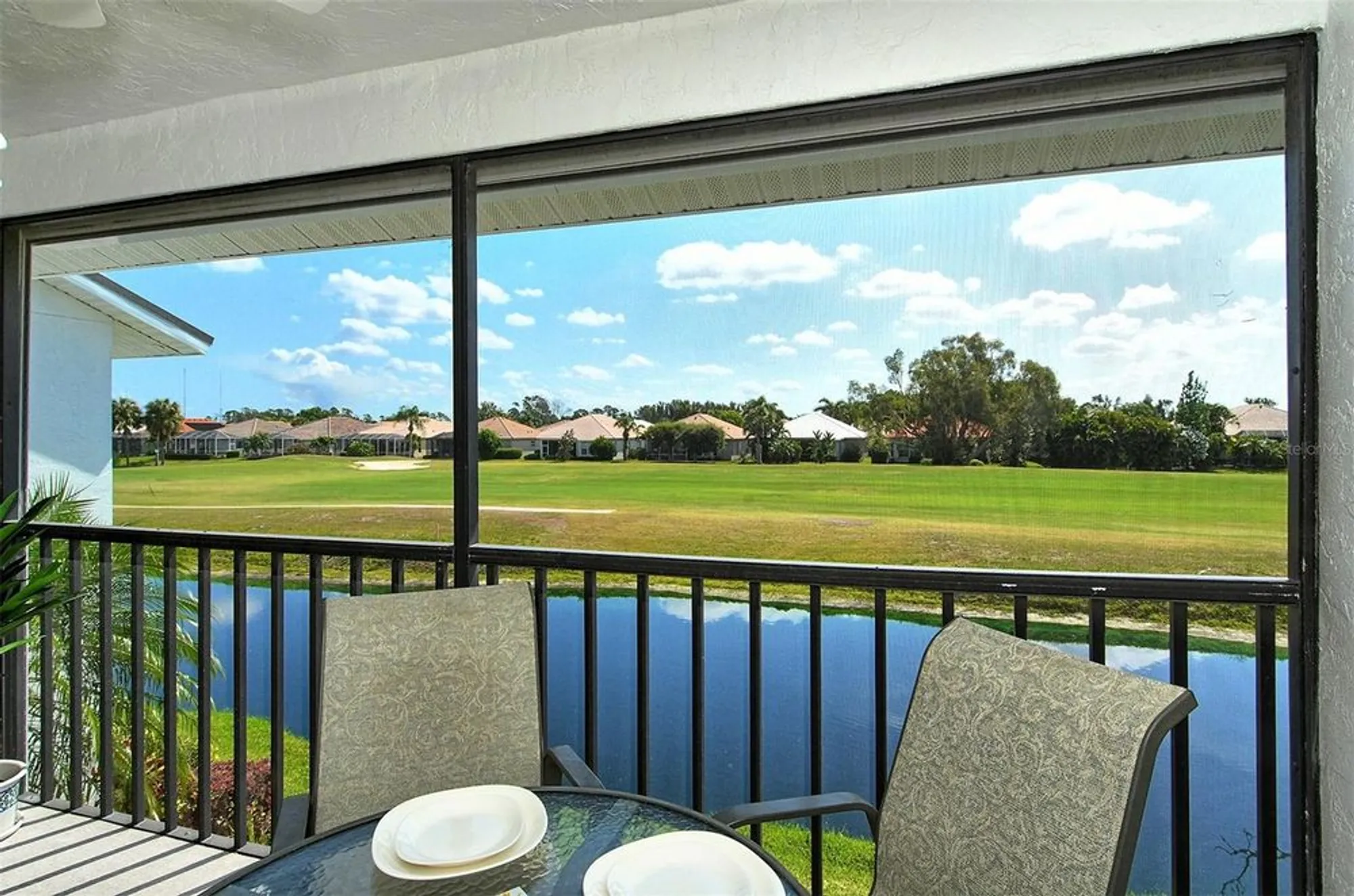 Property Slideshow image 9 of 31 | 1100 capri isles blvd apt 523, Venice, FL, 34292