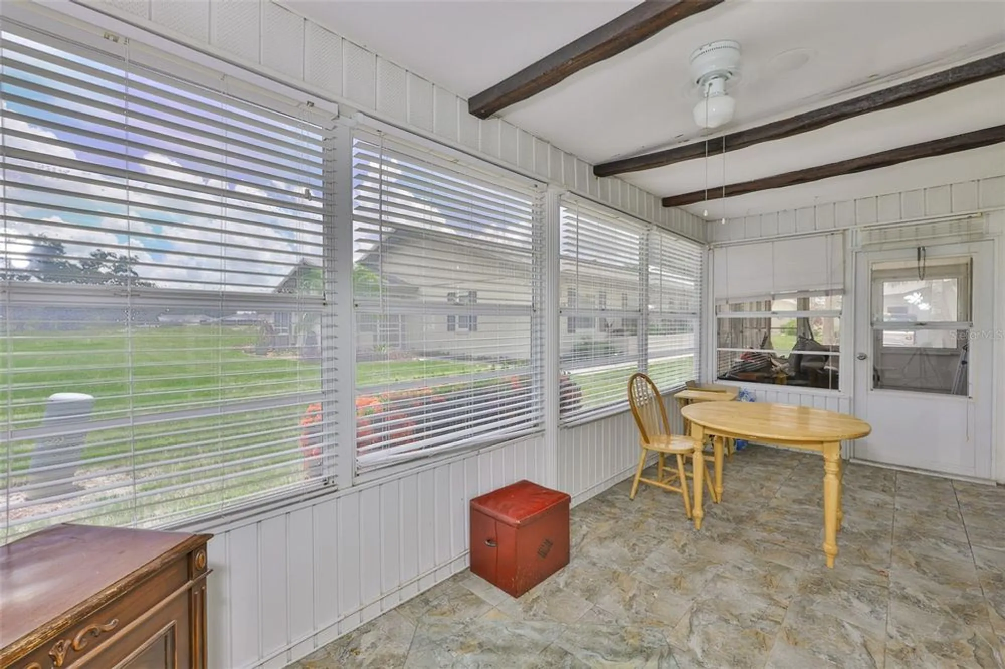 Property Slideshow image 11 of 55 | 1905 canterbury ln unit 17, Sun City Center, FL, 33573