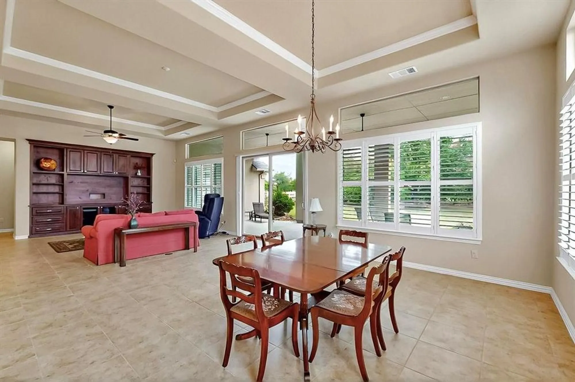 Property Slideshow image 18 of 38 | 11908 glenbrook st, Denton, TX, 76207