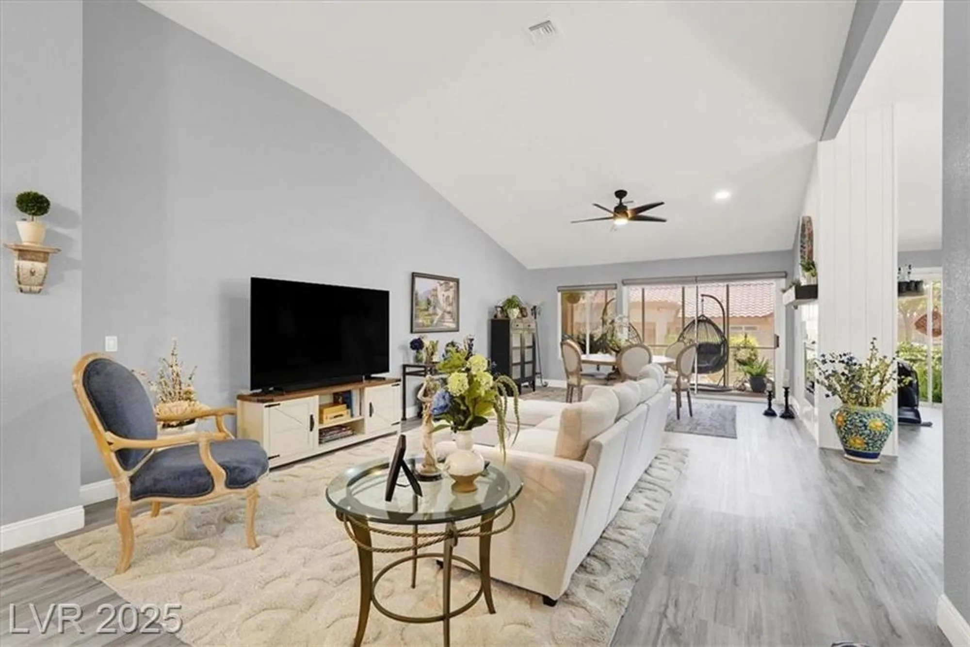 Property Slideshow image 6 of 26 | 2408 dove valley ct, Las Vegas, NV, 89134