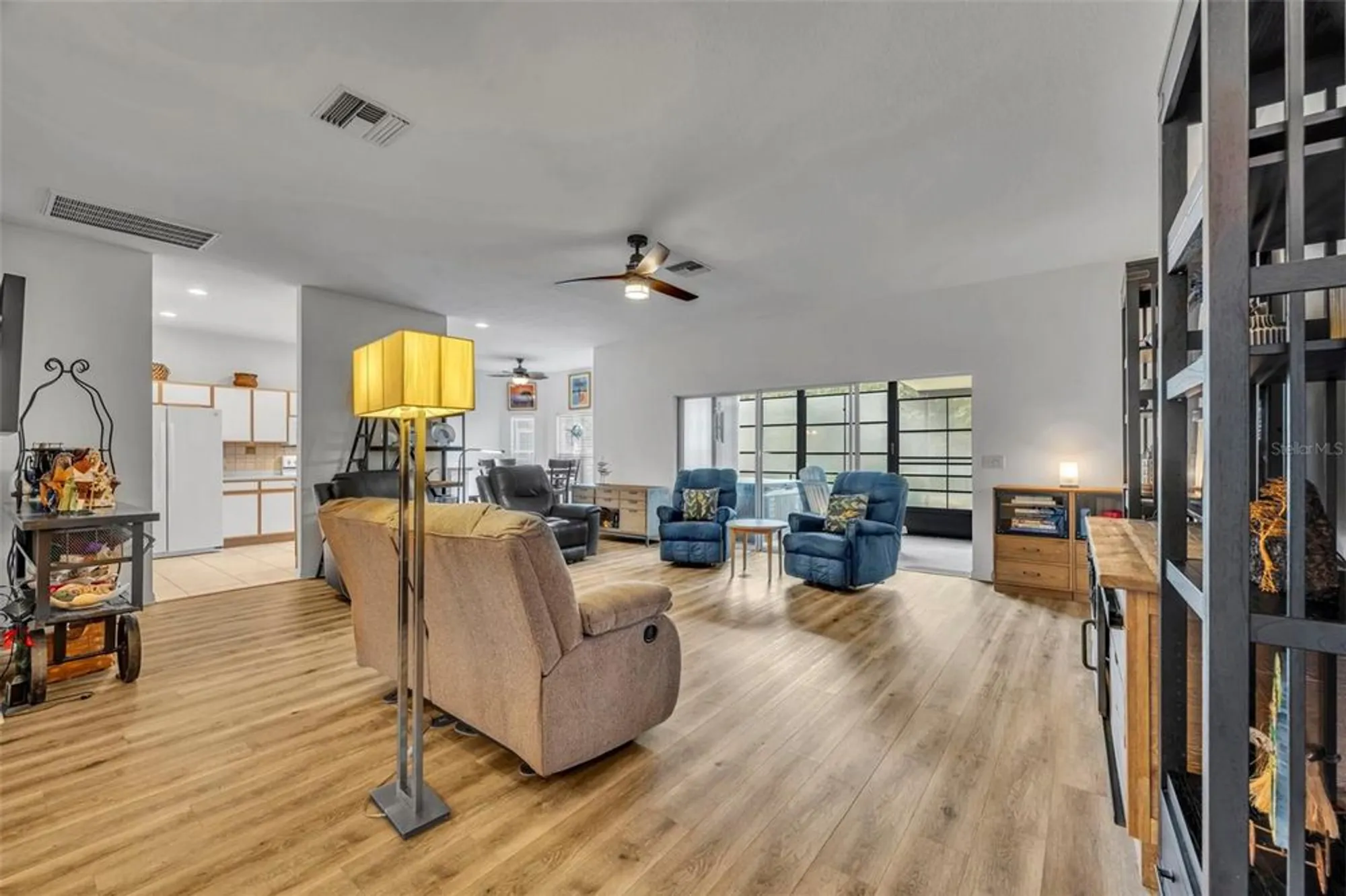 Property Slideshow image 7 of 51 | 4115 aberdeen ln, Lake Wales, FL, 33859