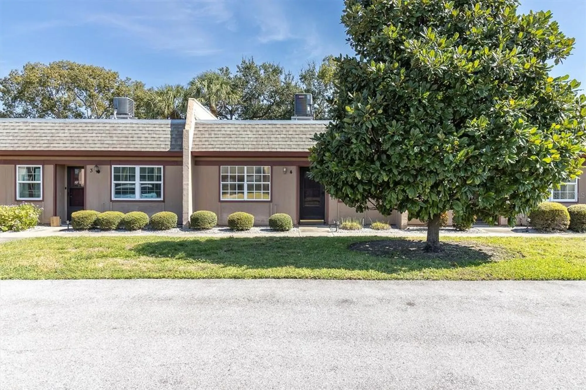 Property Slideshow image 32 of 59 | 11204 pembridge ct 4, Port Richey, FL, 34668