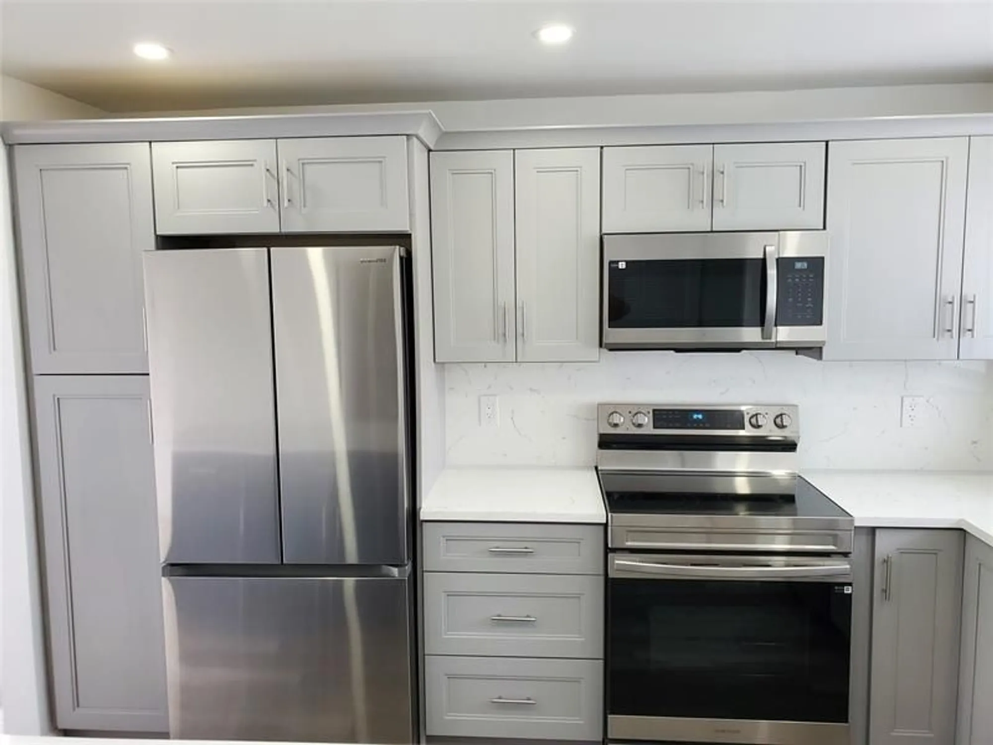 Property Slideshow image 5 of 23 | 2010 s federal hwy 209, Boynton Beach, FL, 33435