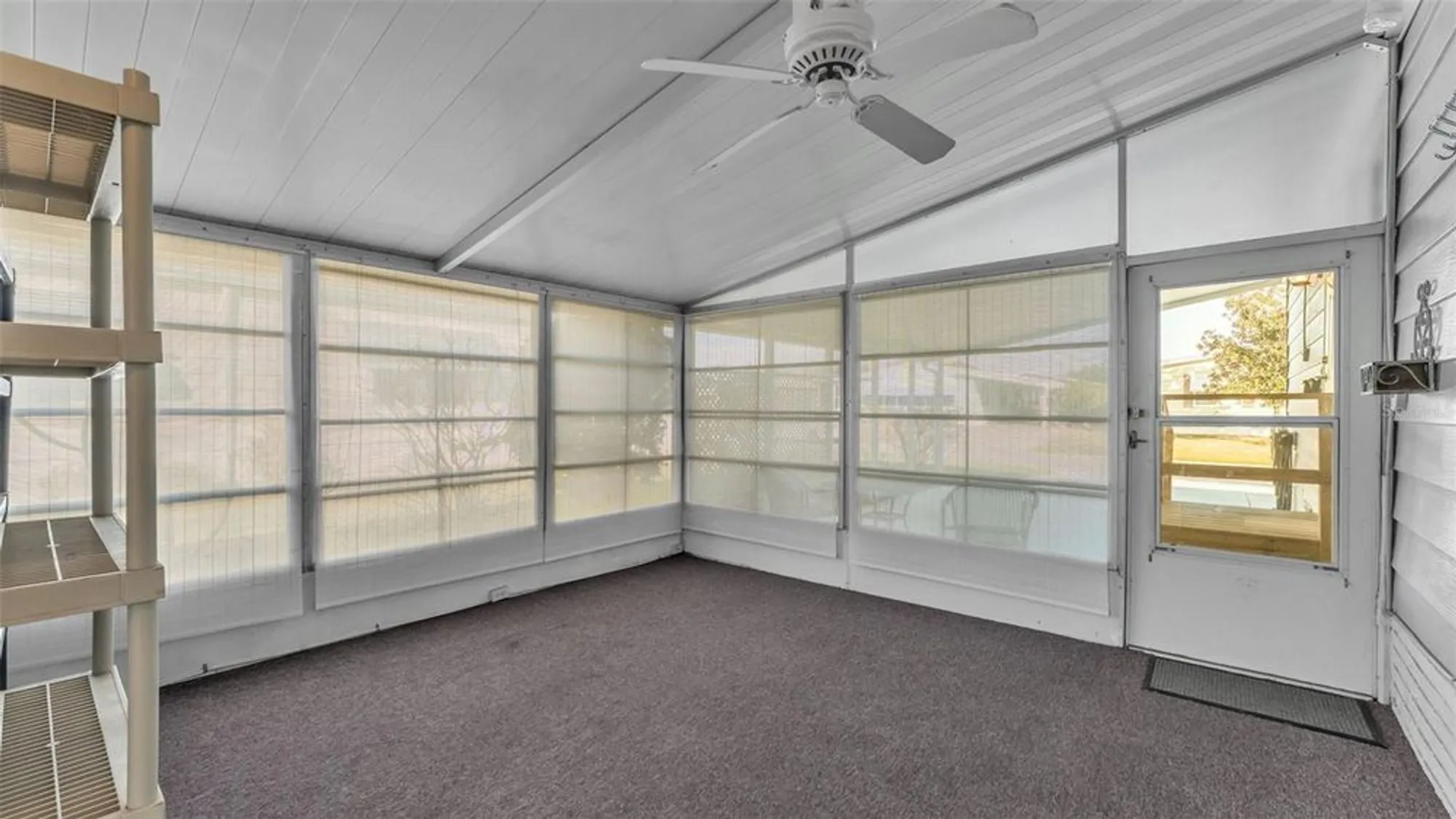 Property Slideshow image 33 of 59 | 5079 lodgewood dr, Lakeland, FL, 33810