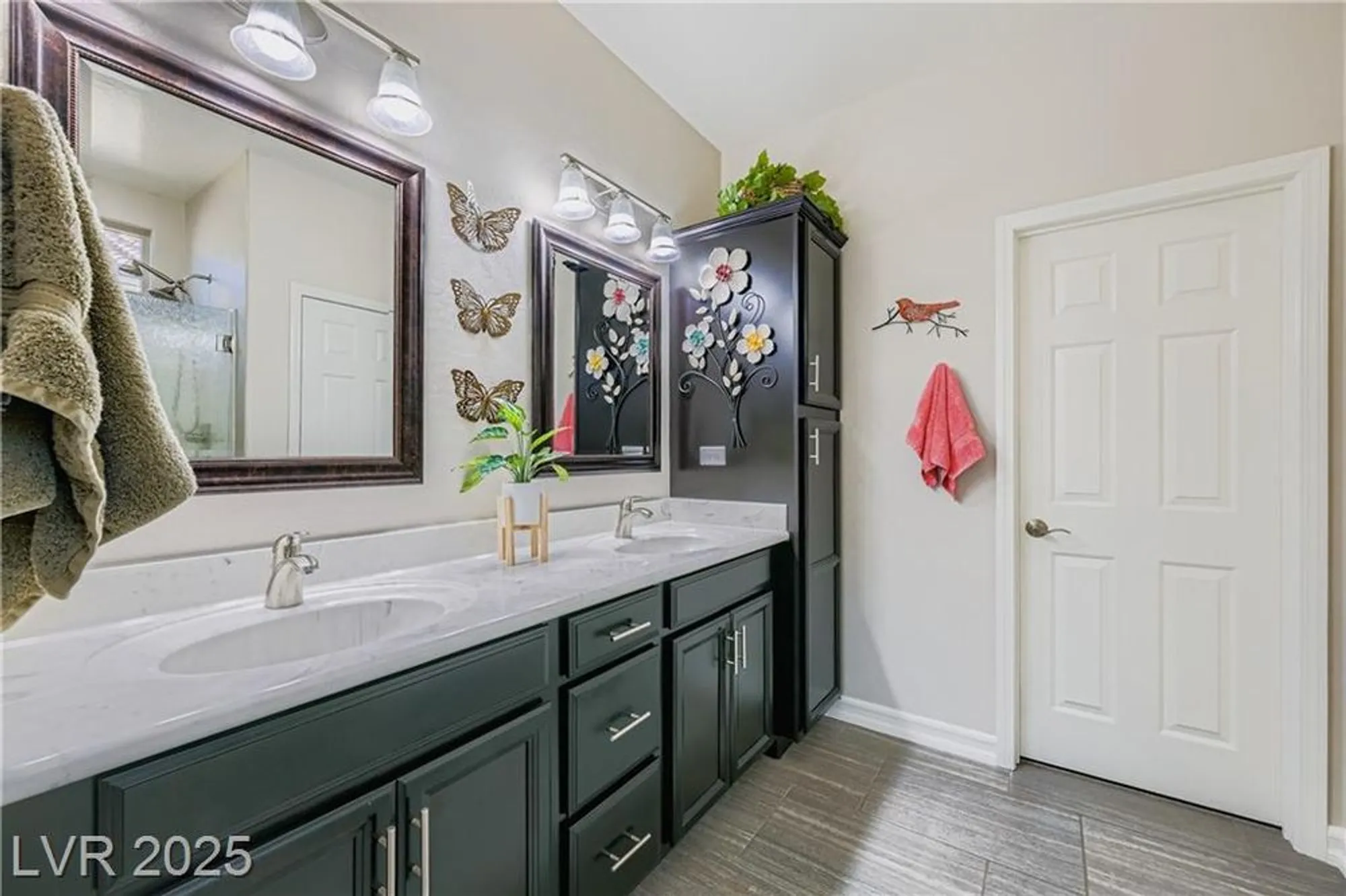 Property Slideshow image 16 of 40 | 5654 sagamore canyon st, North Las Vegas, NV, 89081
