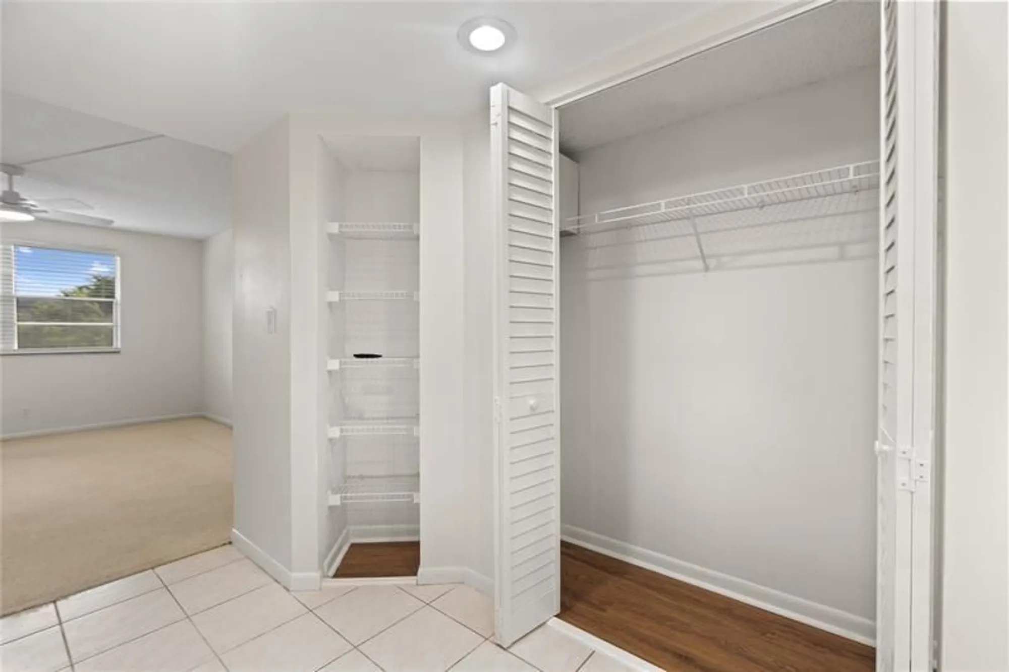 Property Slideshow image 24 of 29 | 1801 eleuthera pt j3, Coconut Creek, FL, 33066