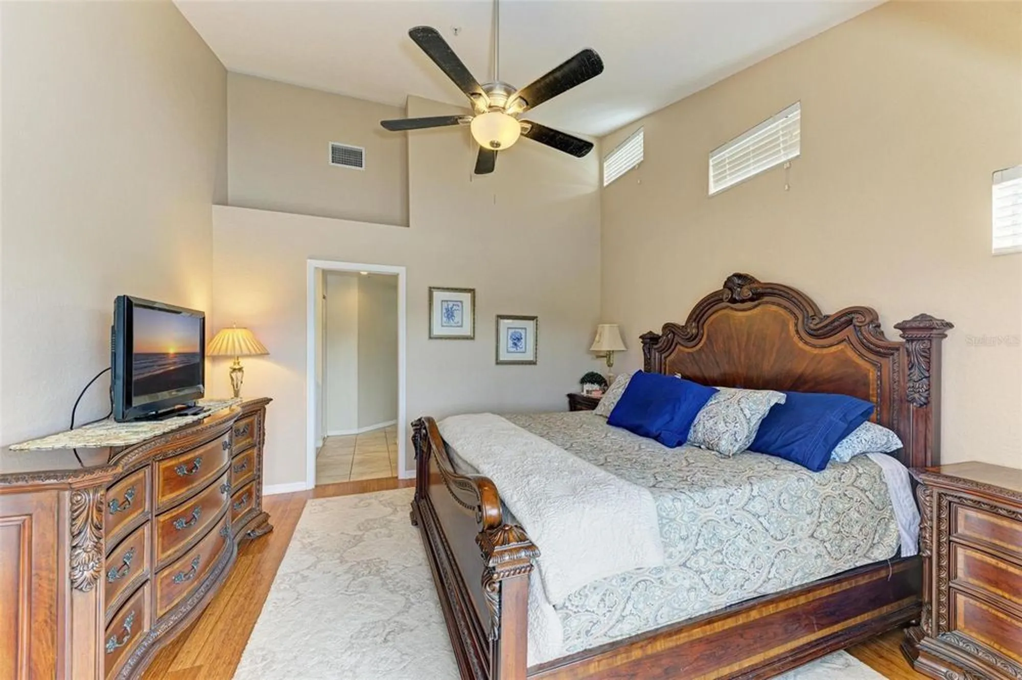 Property Slideshow image 19 of 35 | 6620 pineview ter, Bradenton, FL, 34203