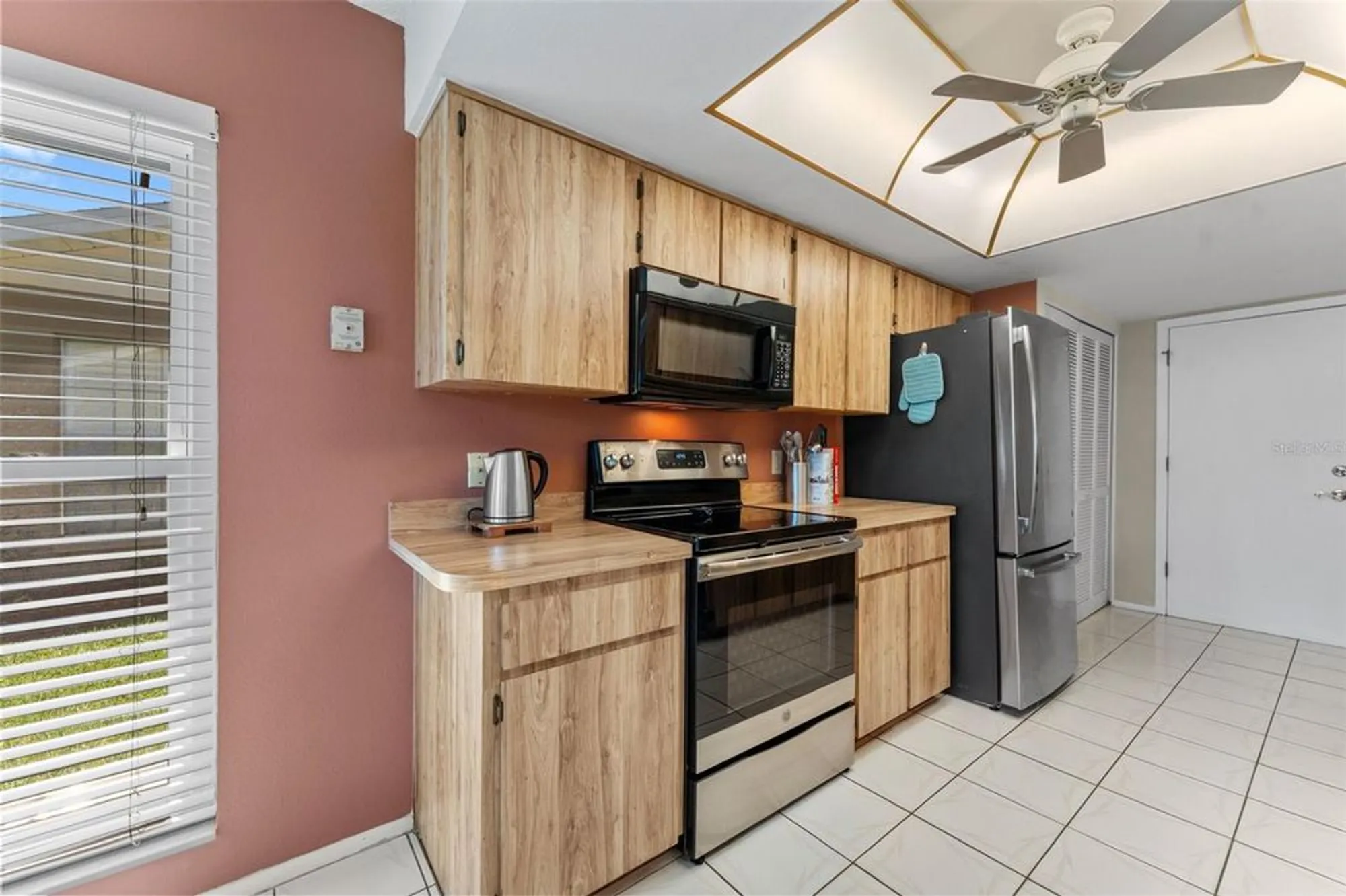 Property Slideshow image 17 of 58 | 2671 royal ridge dr, Spring Hill, FL, 34606