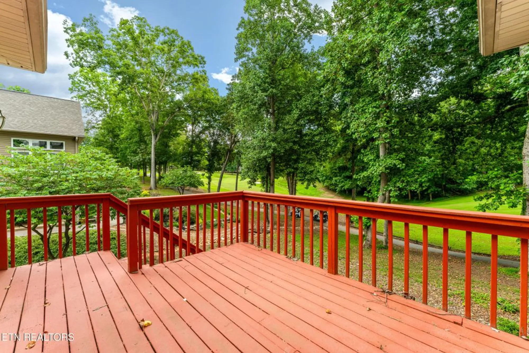 Property Slideshow image 37 of 58 | 123 inata cir, Loudon, TN, 37774