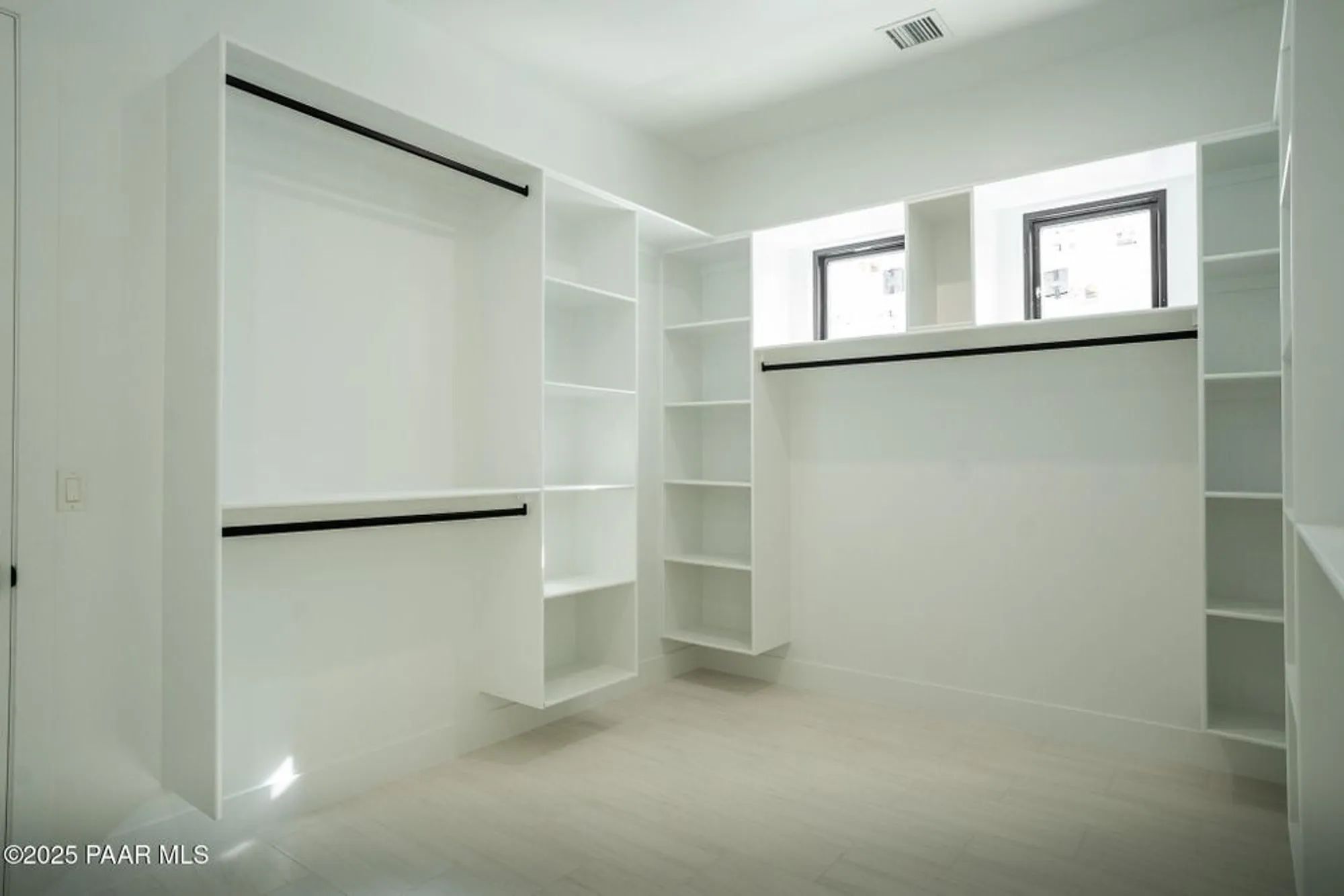 Property Slideshow image 35 of 50 | 1163 sunrise blvd, Prescott, AZ, 86301