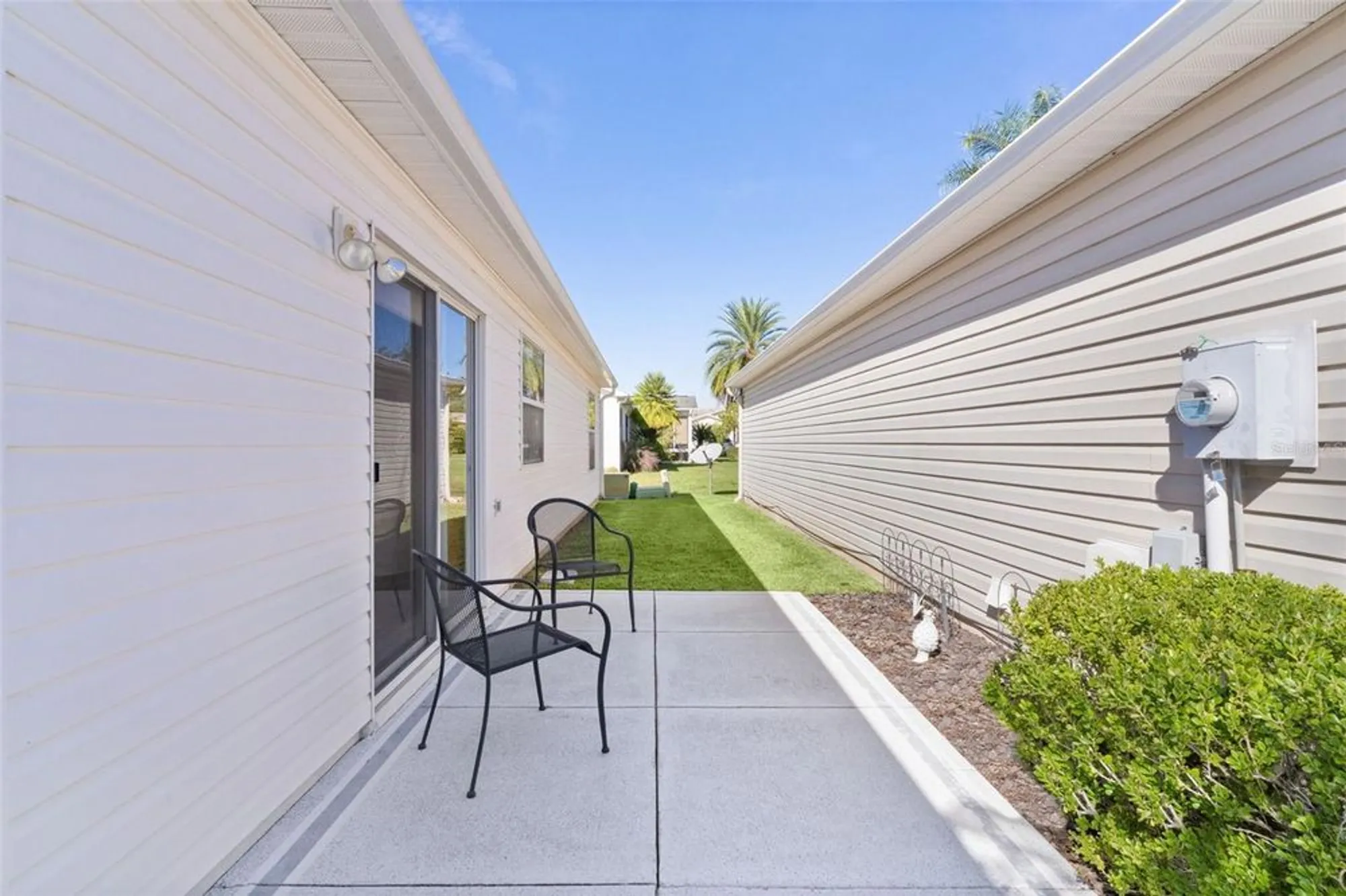 Property Slideshow image 31 of 44 | 2063 thornton ter, The Villages, FL, 32162