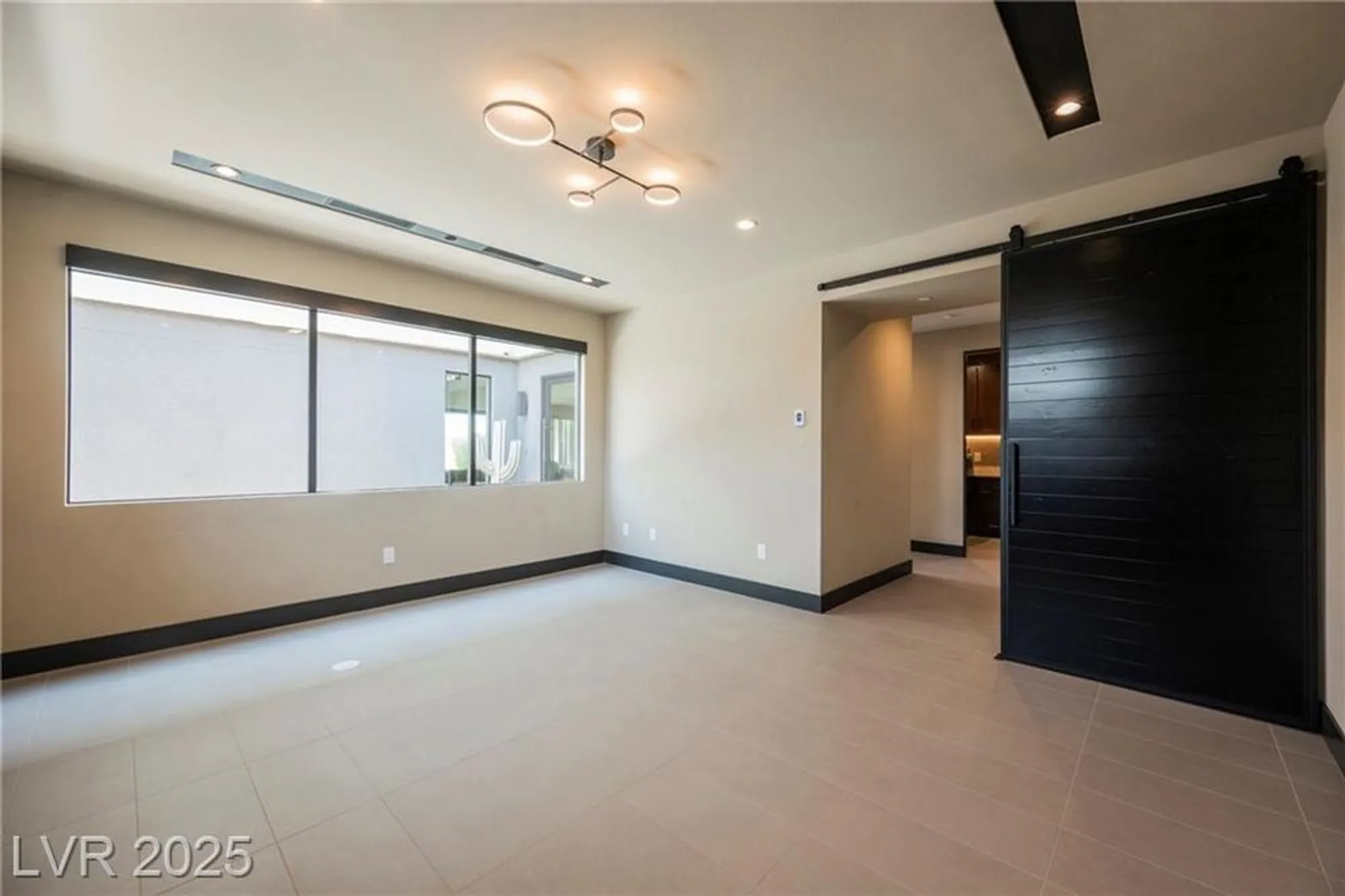 Property Slideshow image 40 of 93 | 20 falling canyon ct, Henderson, NV, 89011