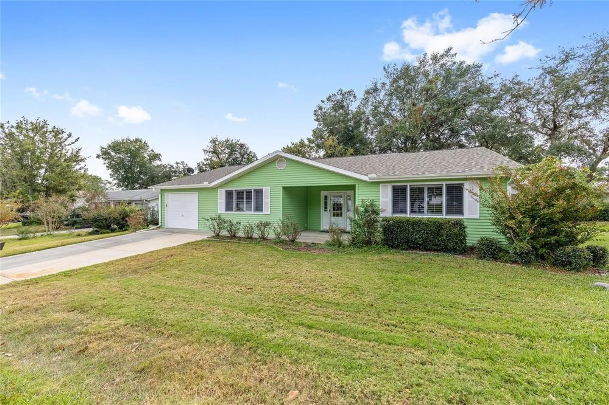 Property Slideshow image 2 of 36 | 8238 sw 108th street rd, Ocala, FL, 34481
