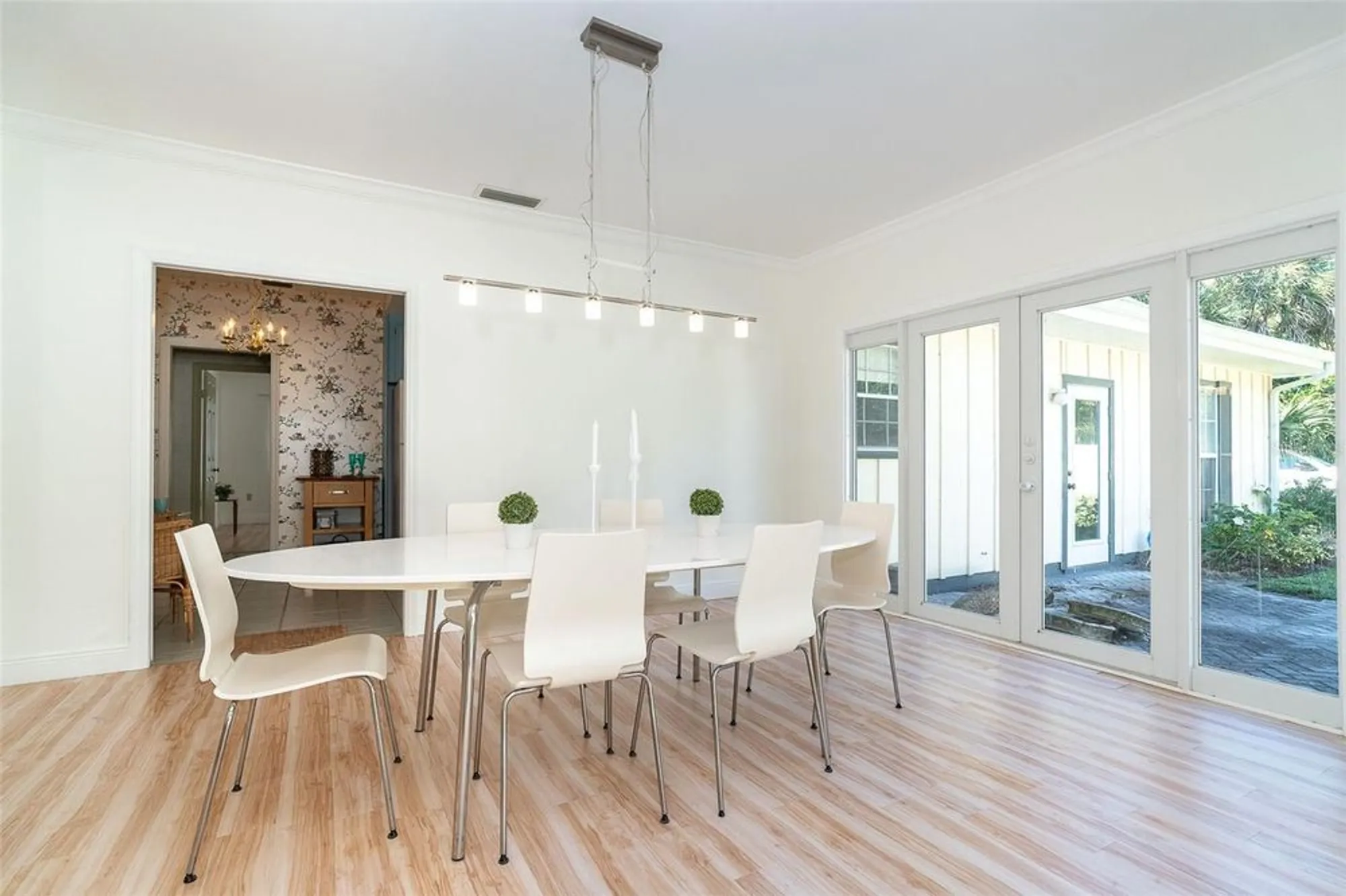 Property Slideshow image 15 of 43 | 12 golf view dr, Englewood, FL, 34223