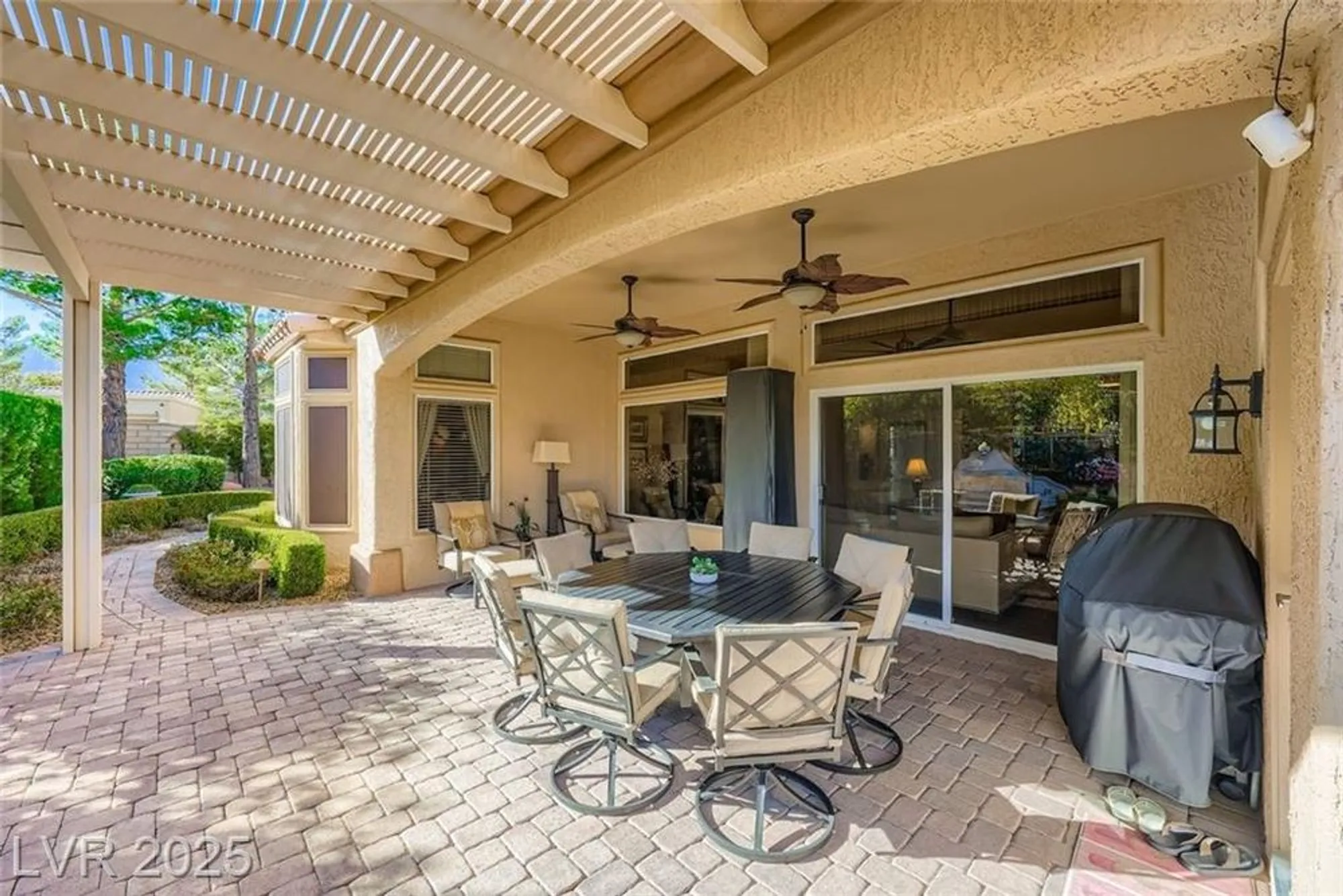 Property Slideshow image 28 of 28 | 10737 shackleton dr, Las Vegas, NV, 89134