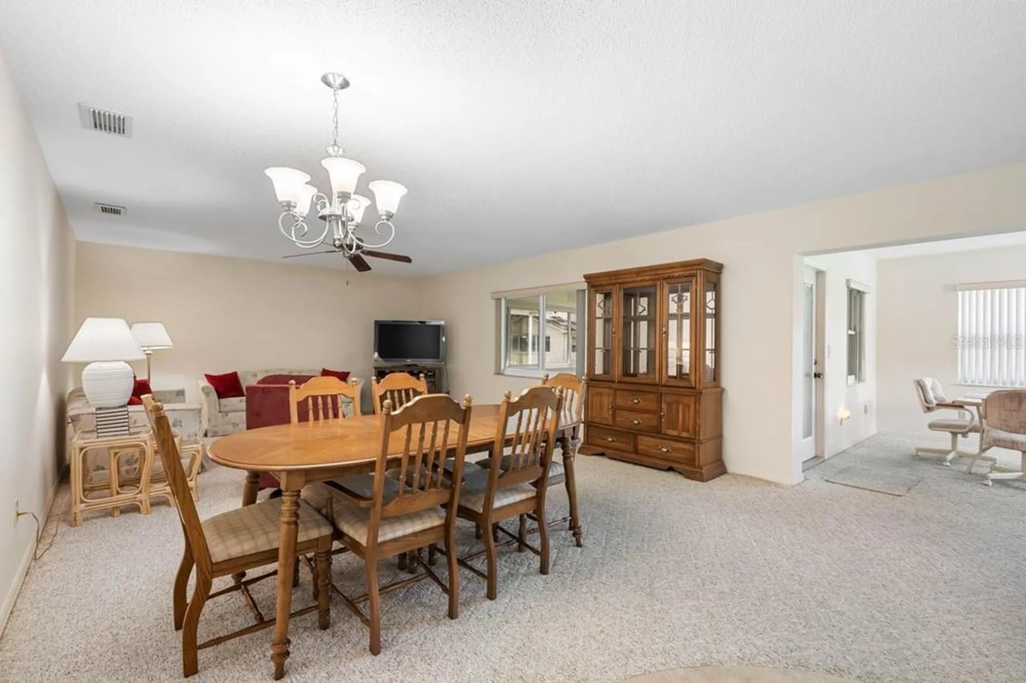 Property Slideshow image 7 of 50 | 2109 harleston pl # 2109, Sun City Center, FL, 33573