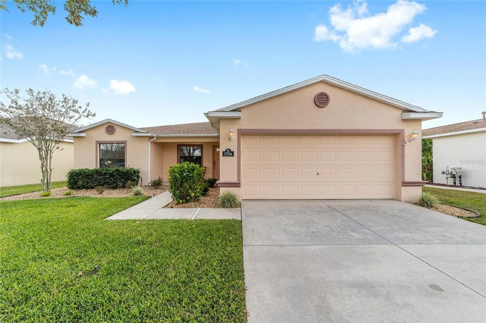 Property Slideshow image 6 of 53 | 1754 sw 156th ln, Ocala, FL, 34473