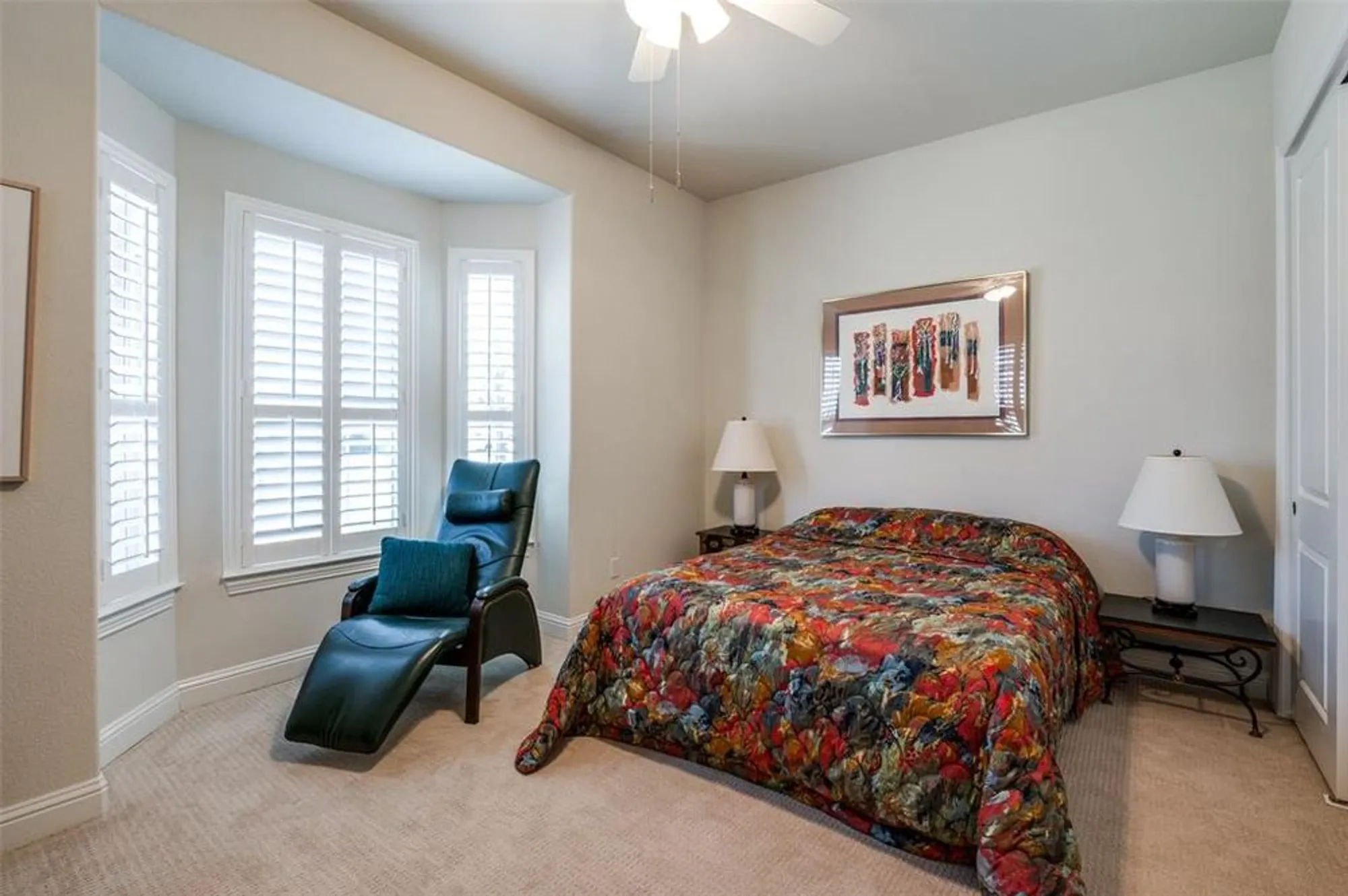 Property Slideshow image 16 of 25 | 7205 oakmont dr, Frisco, TX, 75036