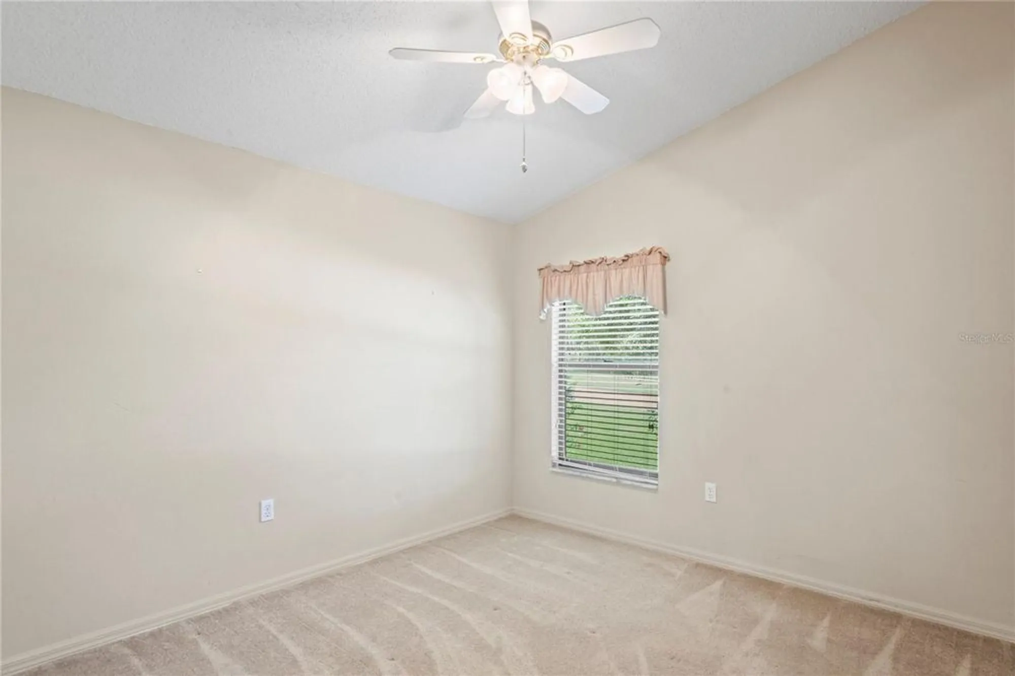 Property Slideshow image 32 of 65 | 11255 copley ct, Spring Hill, FL, 34609