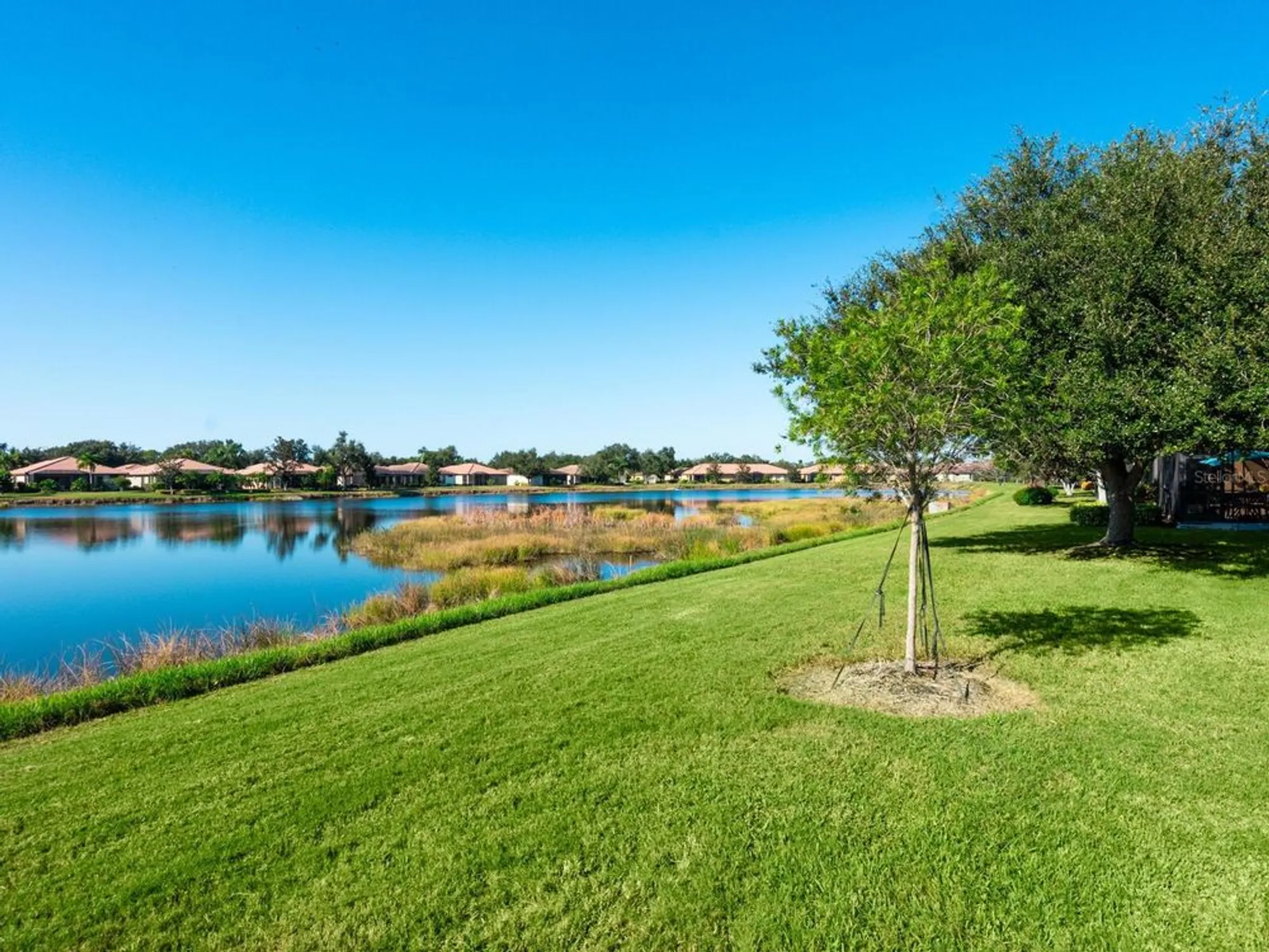 Property Slideshow image 9 of 43 | 11187 campazzo dr, Venice, FL, 34292