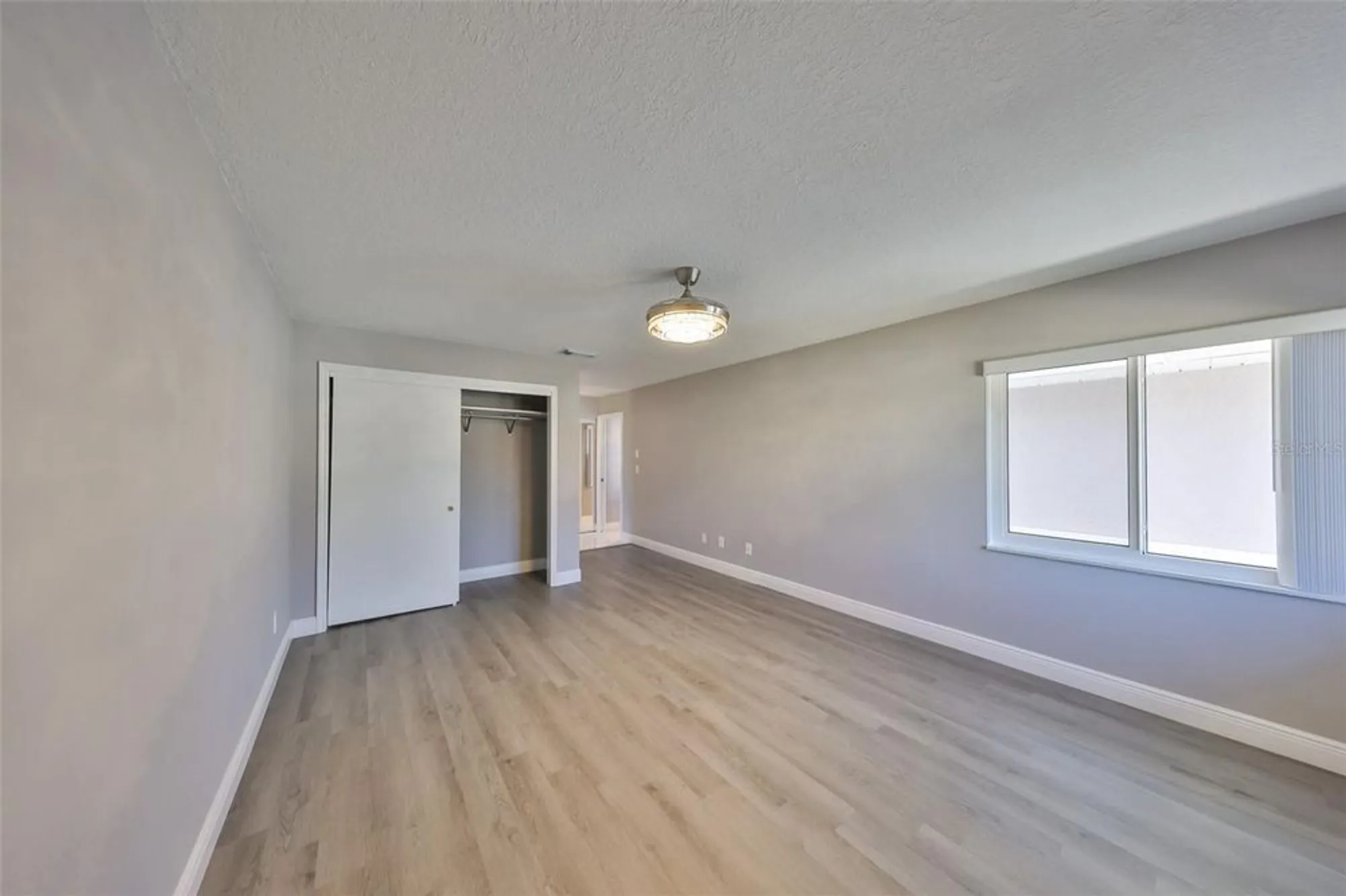 Property Slideshow image 18 of 53 | 1806 wolf laurel dr, Sun City Center, FL, 33573