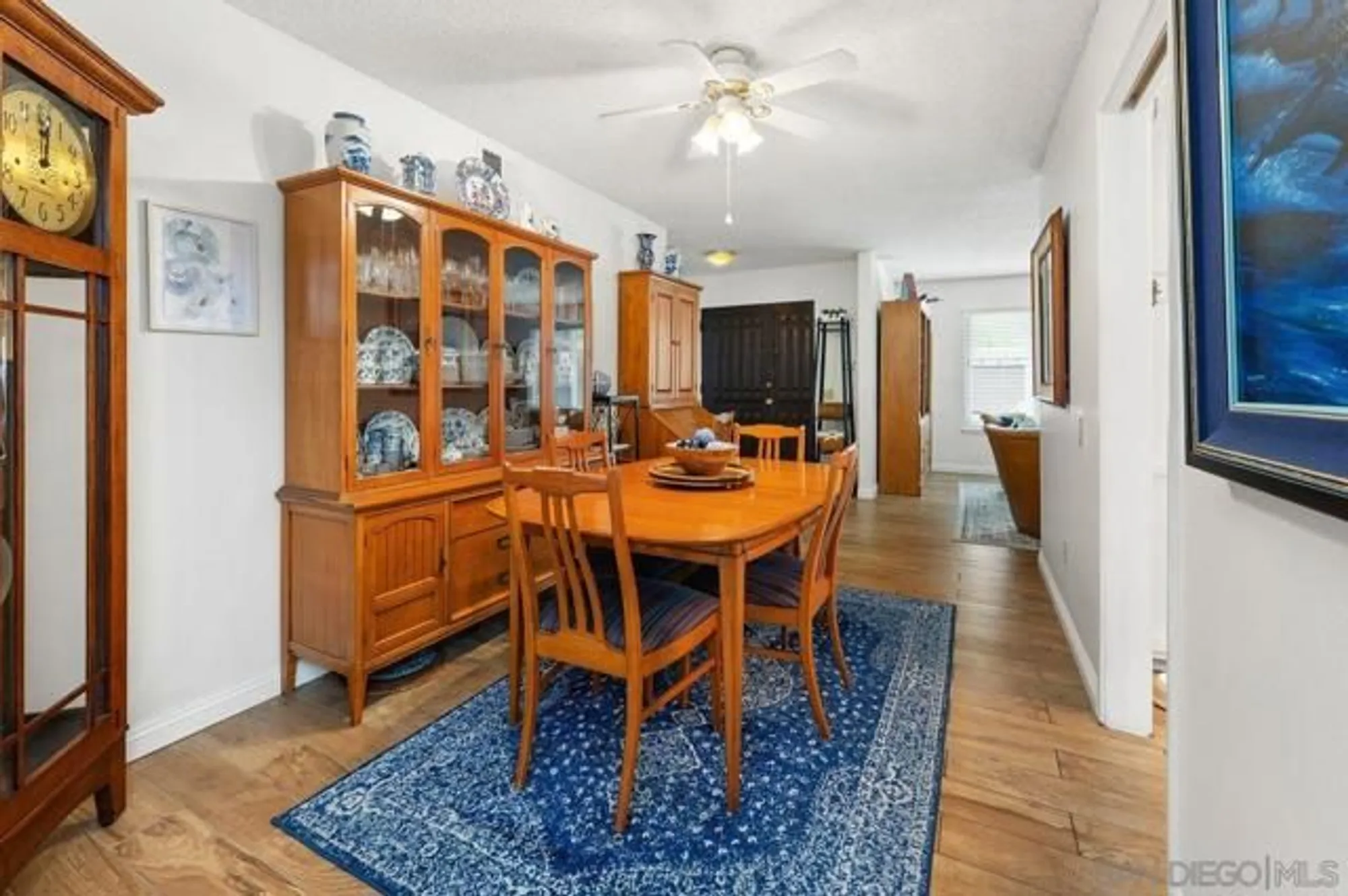 Property Slideshow image 12 of 37 | 16533 caminito vecinos unit 52, San Diego, CA, 92128