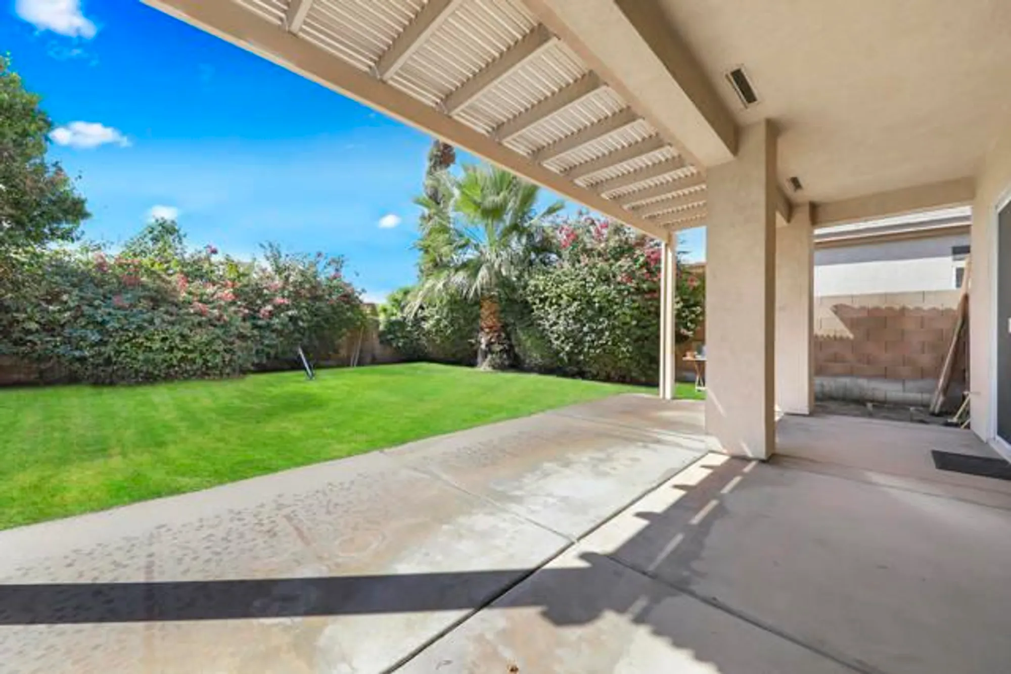 Property Slideshow image 13 of 31 | 80179 royal birkdale dr, Indio, CA, 92201