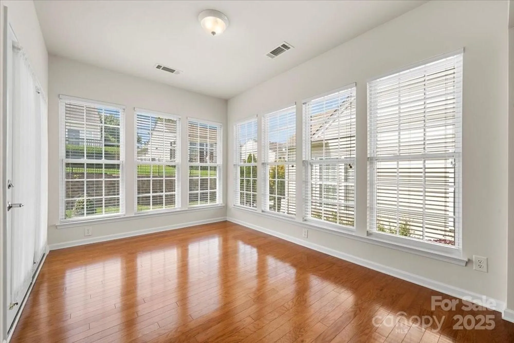 Property Slideshow image 17 of 48 | 2039 hartwell ln, Indian Land, SC, 29707