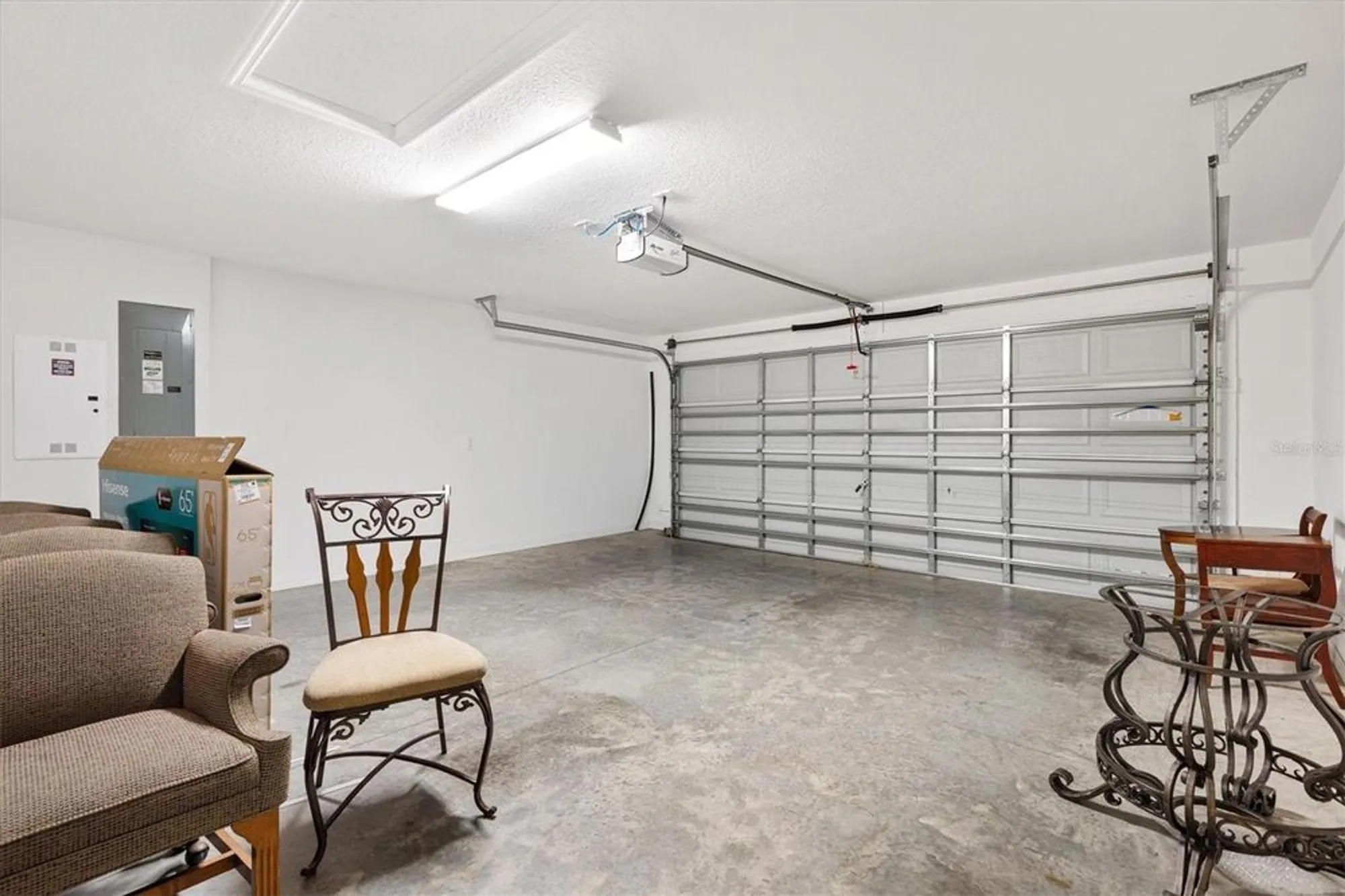 Property Slideshow image 25 of 37 | 706 jason dr, Lady Lake, FL, 32159