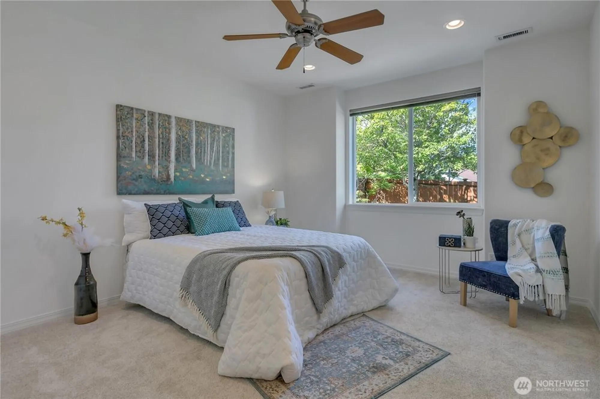 Property Slideshow image 19 of 38 | 4961 spokane st, Lacey, WA, 98516