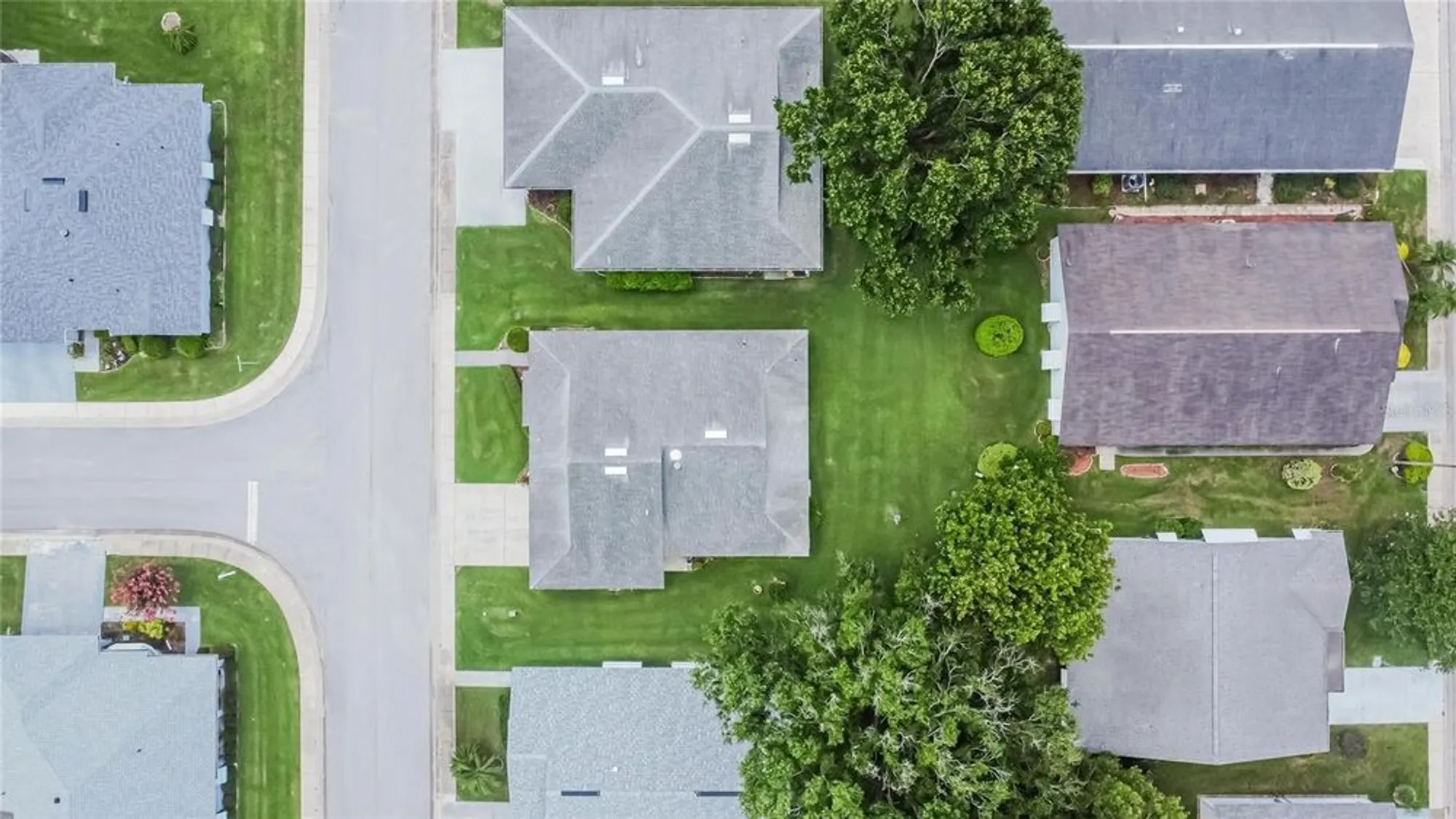 Property Slideshow image 70 of 94 | 3154 prairie dunes cir, Lakeland, FL, 33810