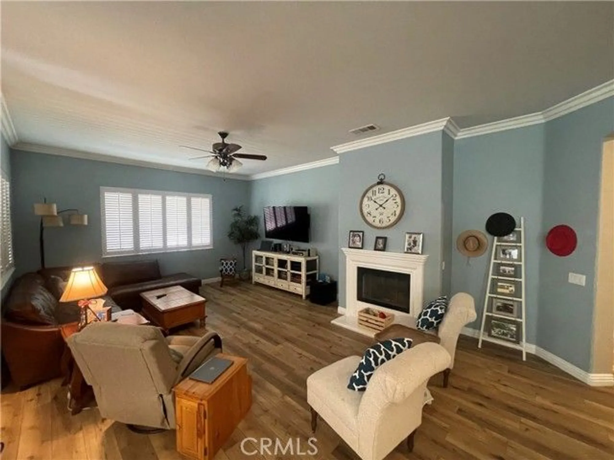 Property Slideshow image 6 of 56 | 19365 galloping hill rd, Apple Valley, CA, 92308