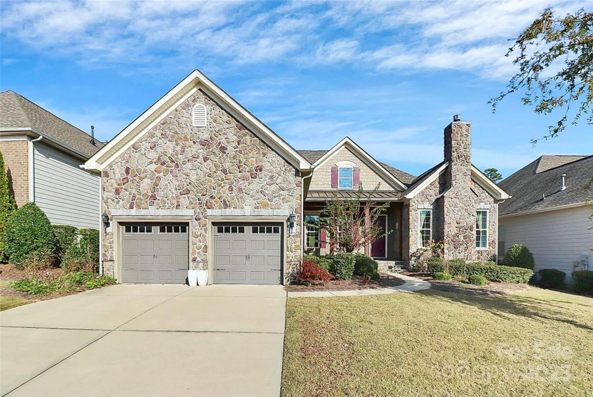 Property Slideshow image 14 of 46 | 14920 high bluff ct, Charlotte, NC, 28278