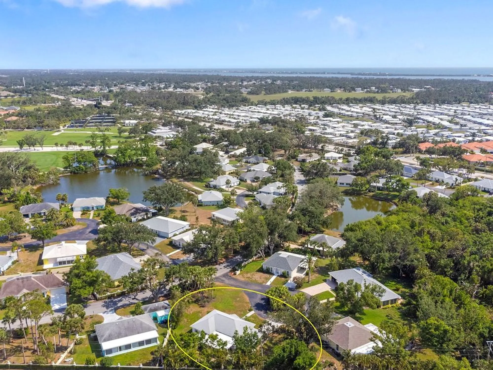 Property Slideshow image 47 of 73 | 1 curacao cir 44, Englewood, FL, 34223