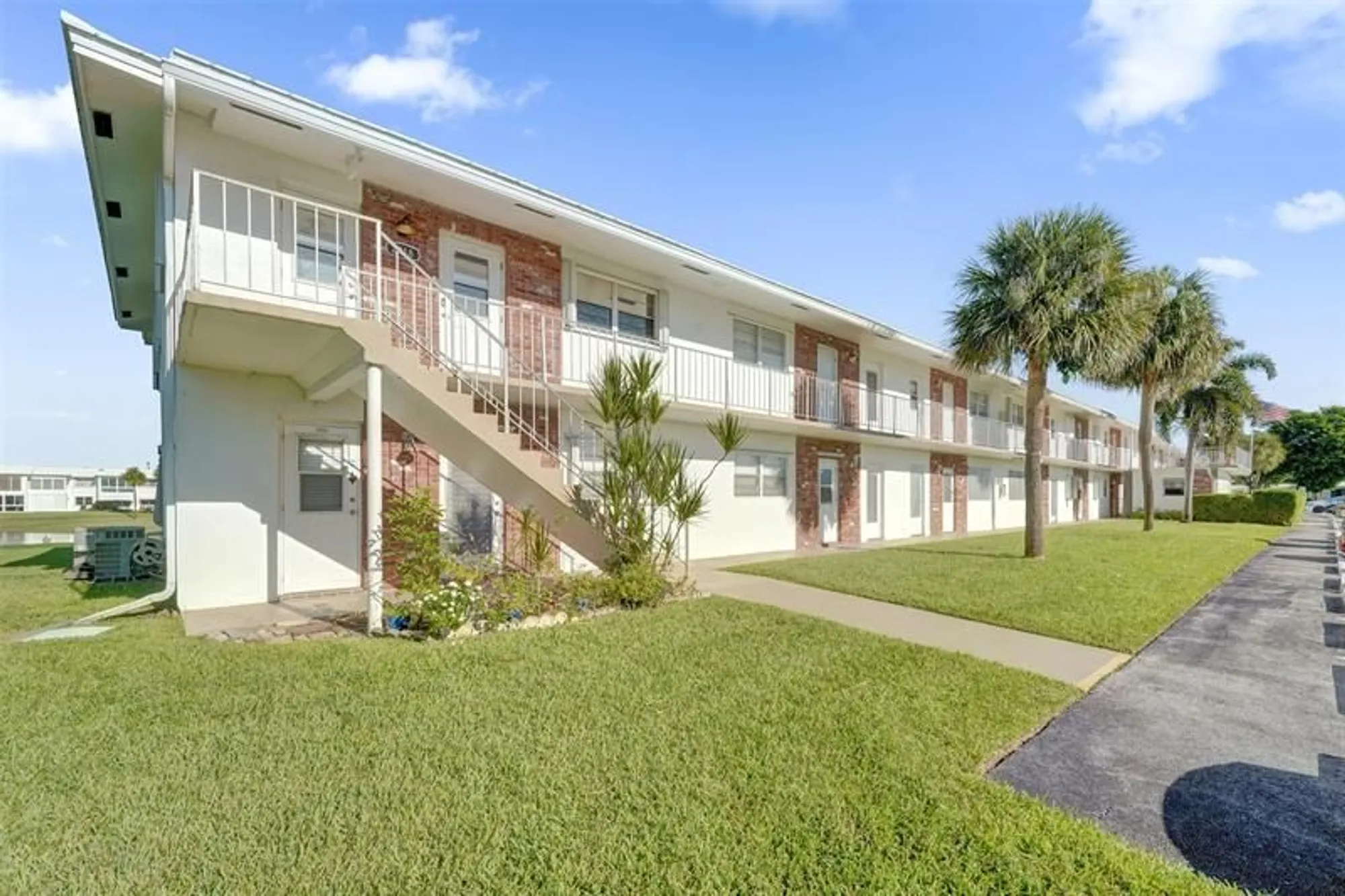 Property Slideshow image 1 of 68 | 2751 e golf blvd 2019, Pompano Beach, FL, 33064