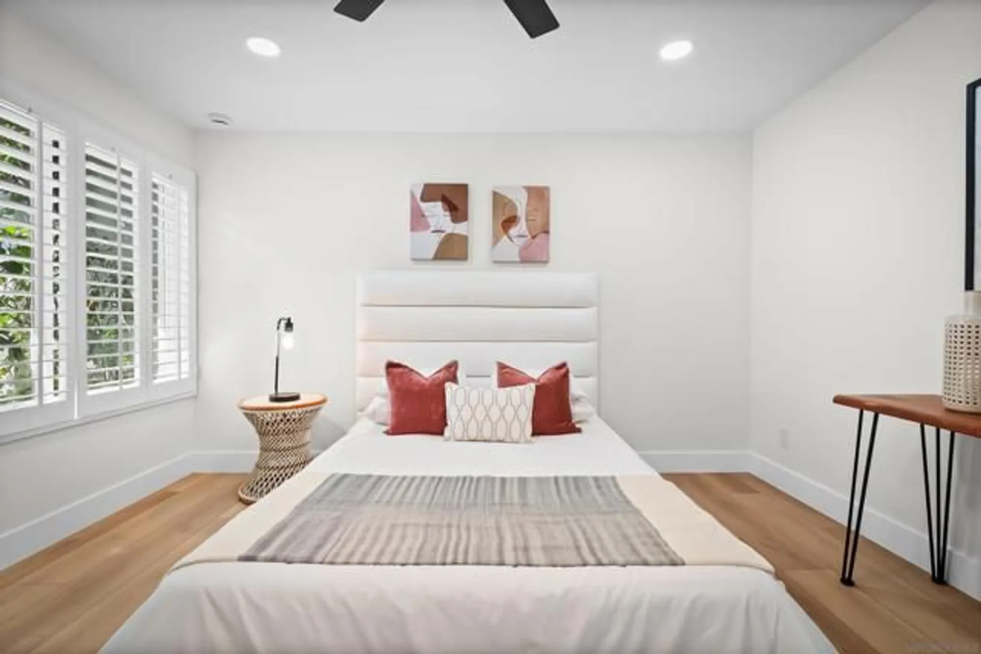 Property Slideshow image 28 of 47 | 4058 lemnos way, Oceanside, CA, 92056