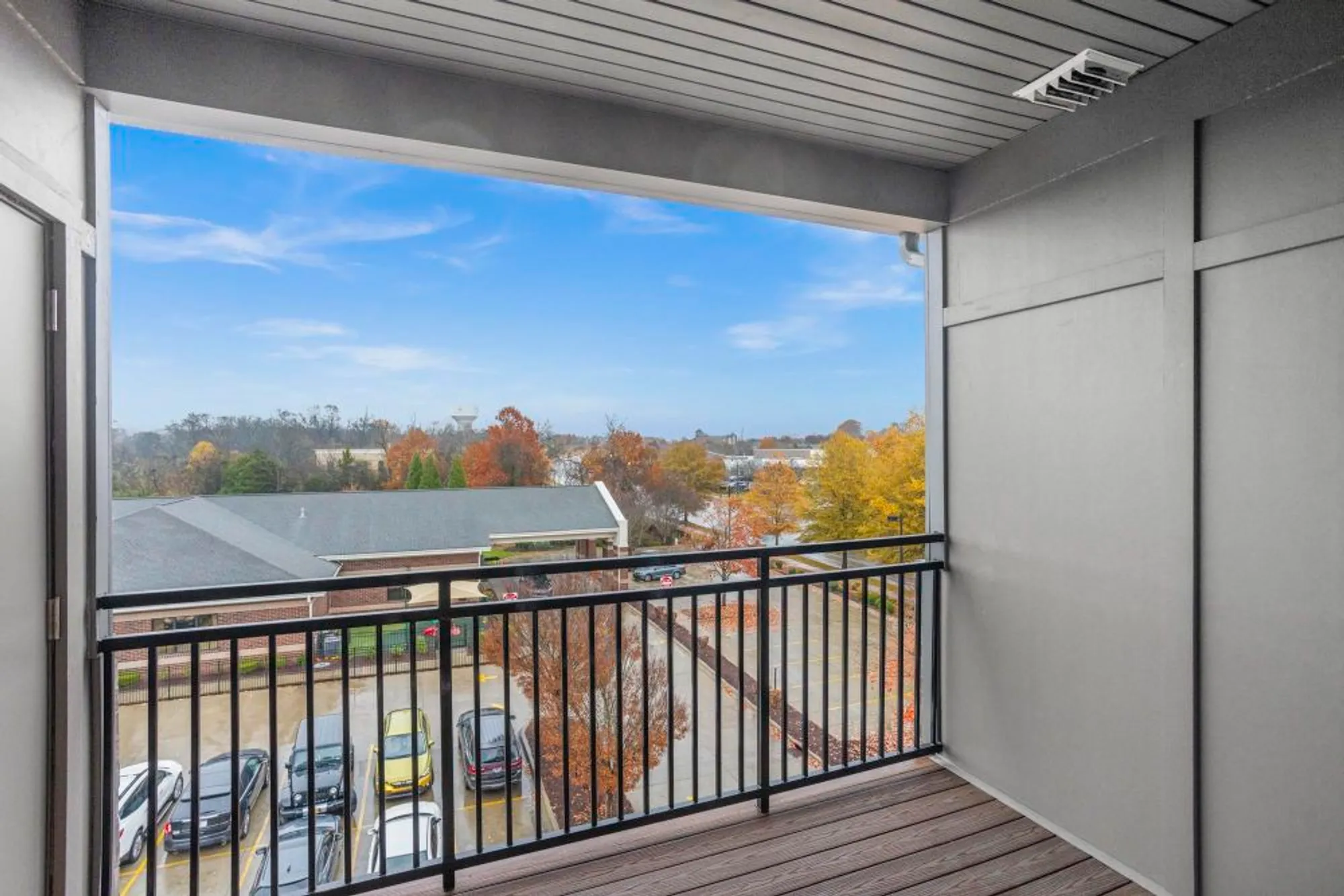 Property Slideshow image 21 of 60 | 141 saundersville rd apt 1402, Hendersonville, TN, 37075