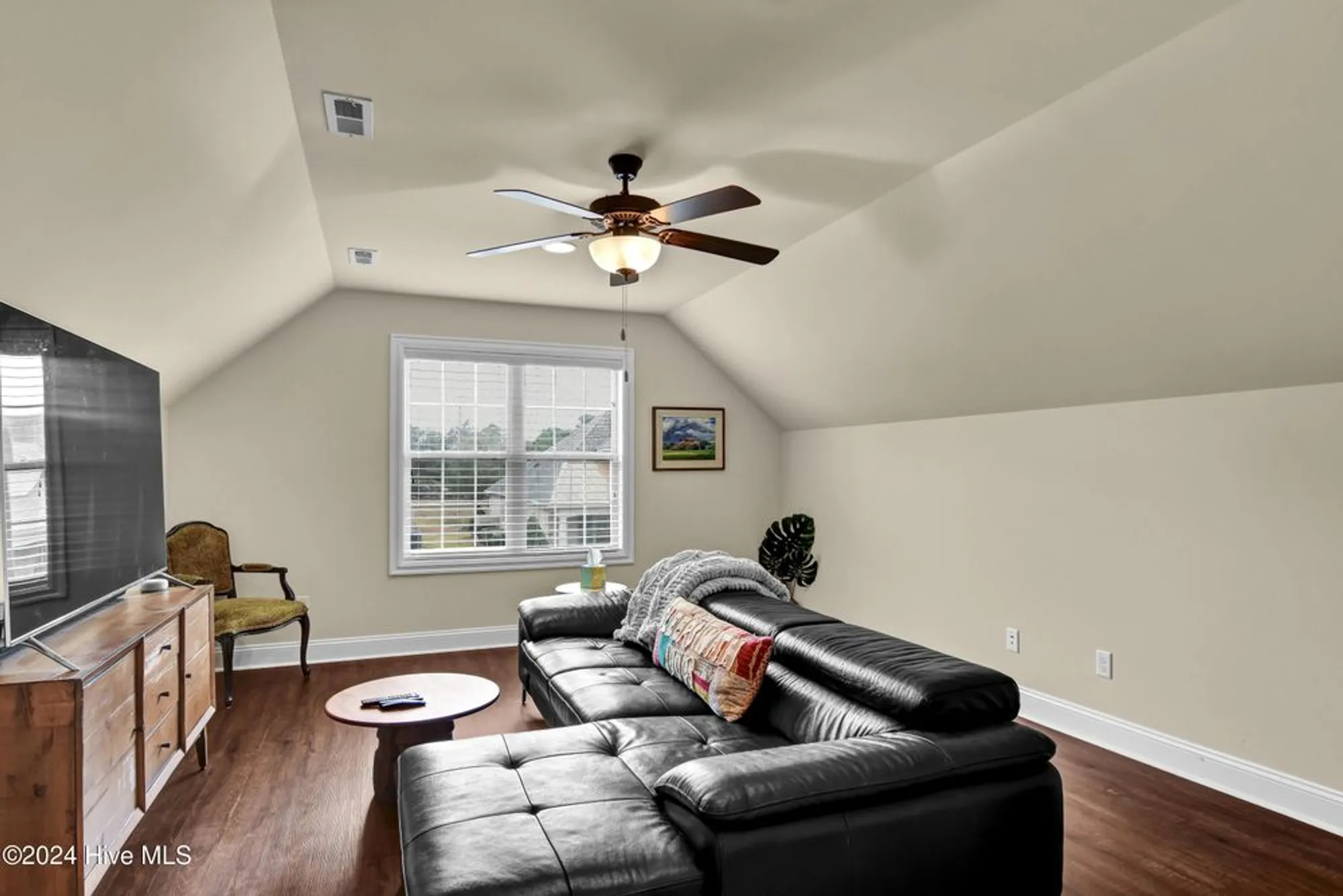 Property Slideshow image 26 of 40 | 333 motts forest rd, Wilmington, NC, 28412