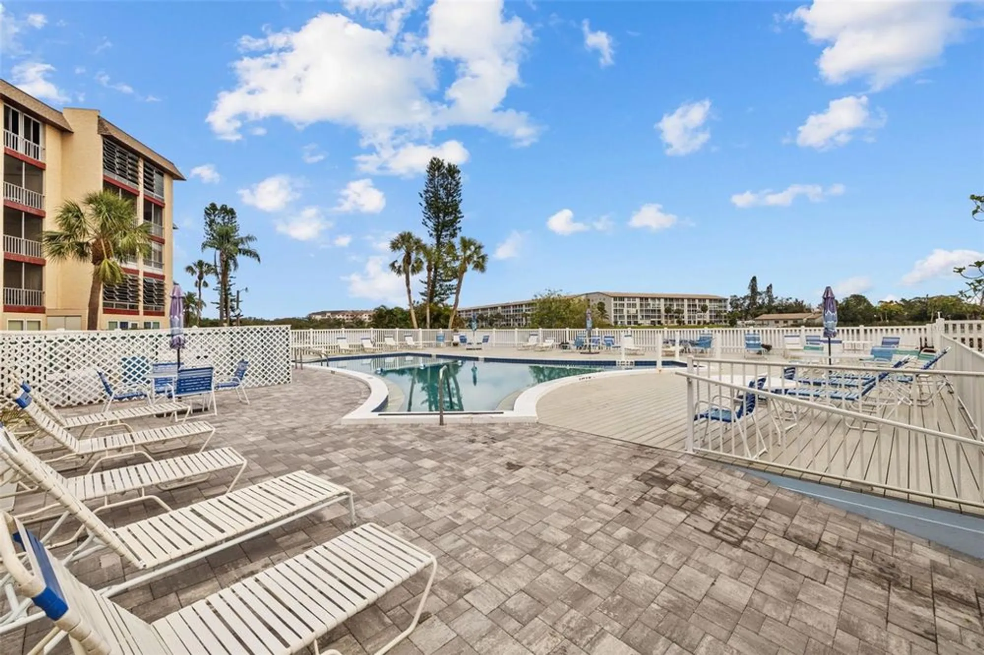Property Slideshow image 30 of 45 | 4126 heron way b113, Bradenton, FL, 34205