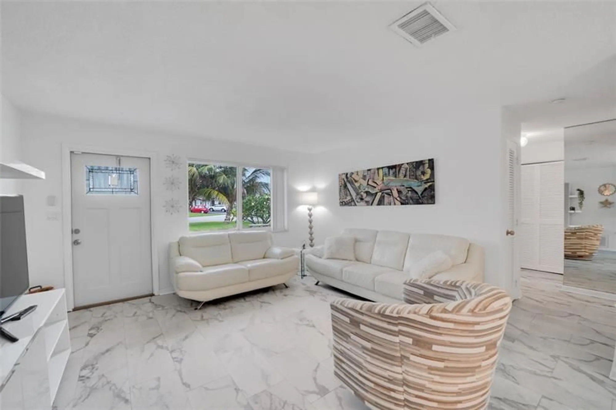 Property Slideshow image 14 of 58 | 260 s golf blvd, Pompano Beach, FL, 33064