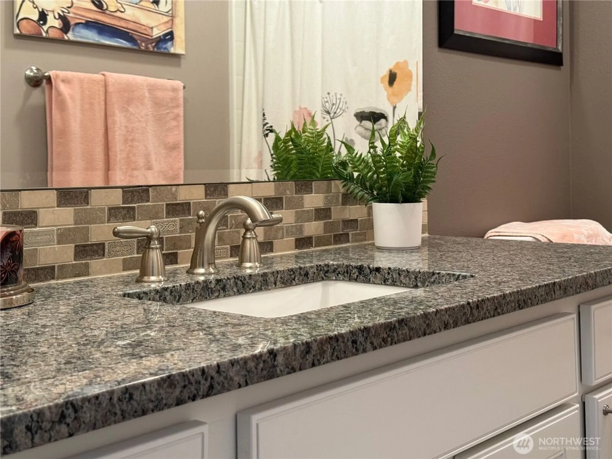 Property Slideshow image 30 of 38 | 4541 broadway st, Mount Vernon, WA, 98274