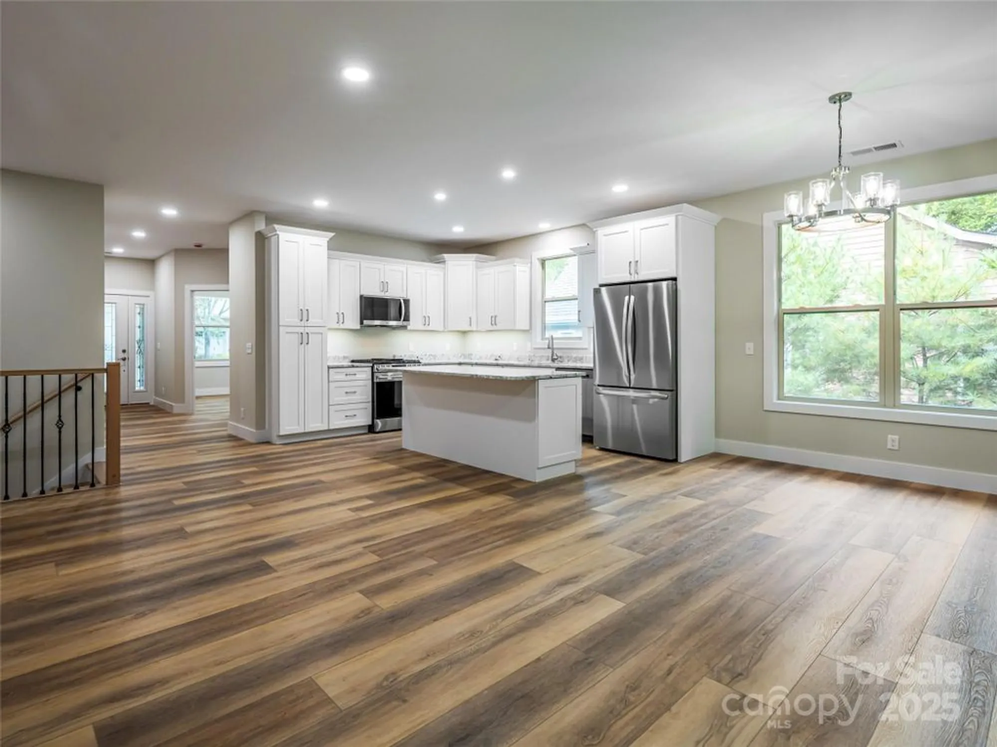 Property Slideshow image 14 of 48 | 281 carriage crest dr, Hendersonville, NC, 28791