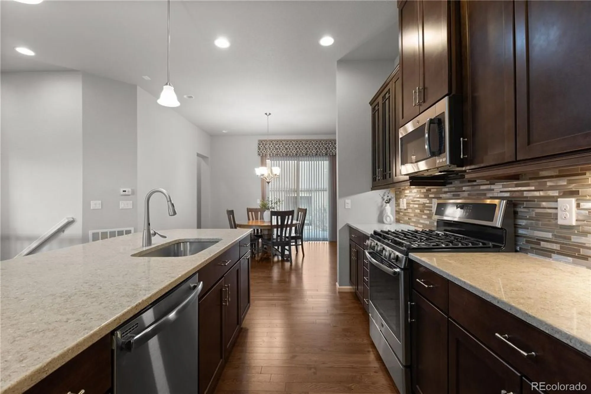 Property Slideshow image 8 of 24 | 3572 new haven cir, Castle Rock, CO, 80109