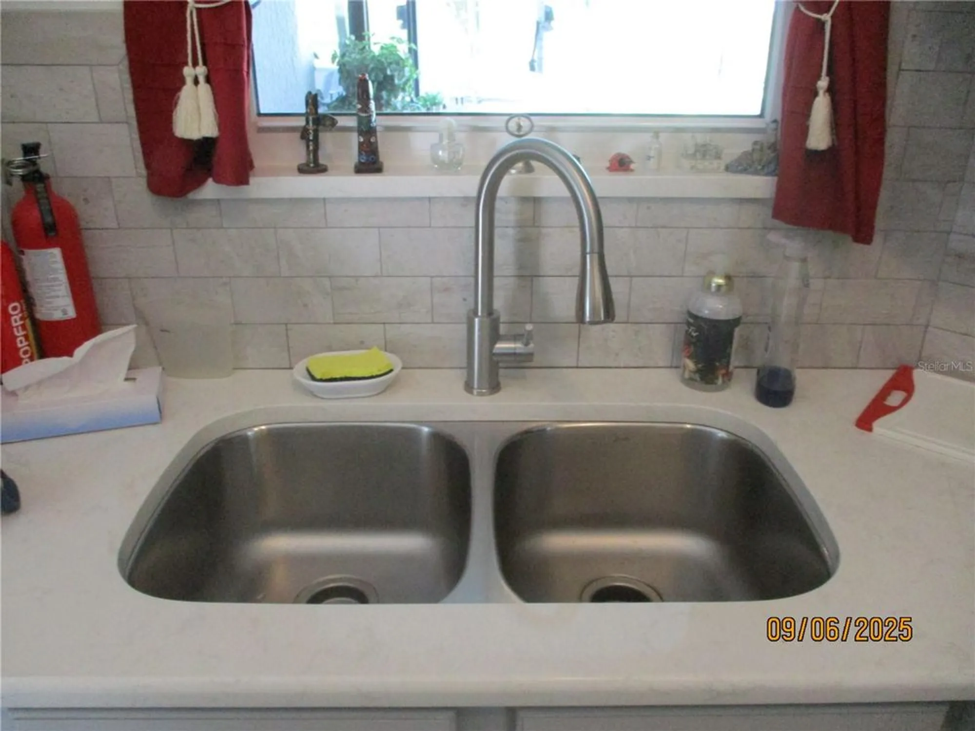 Property Slideshow image 20 of 60 | 6143 crane dr, Lakeland, FL, 33809