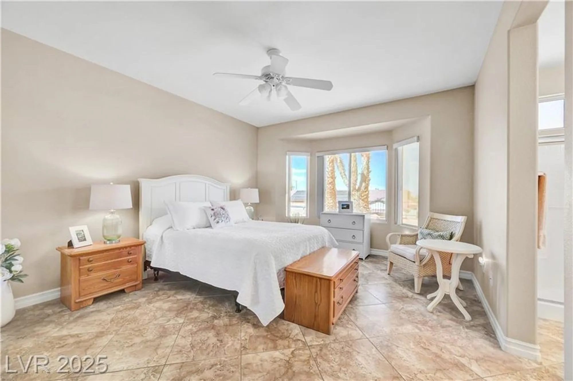 Property Slideshow image 35 of 65 | 2544 leighton ave, Henderson, NV, 89052