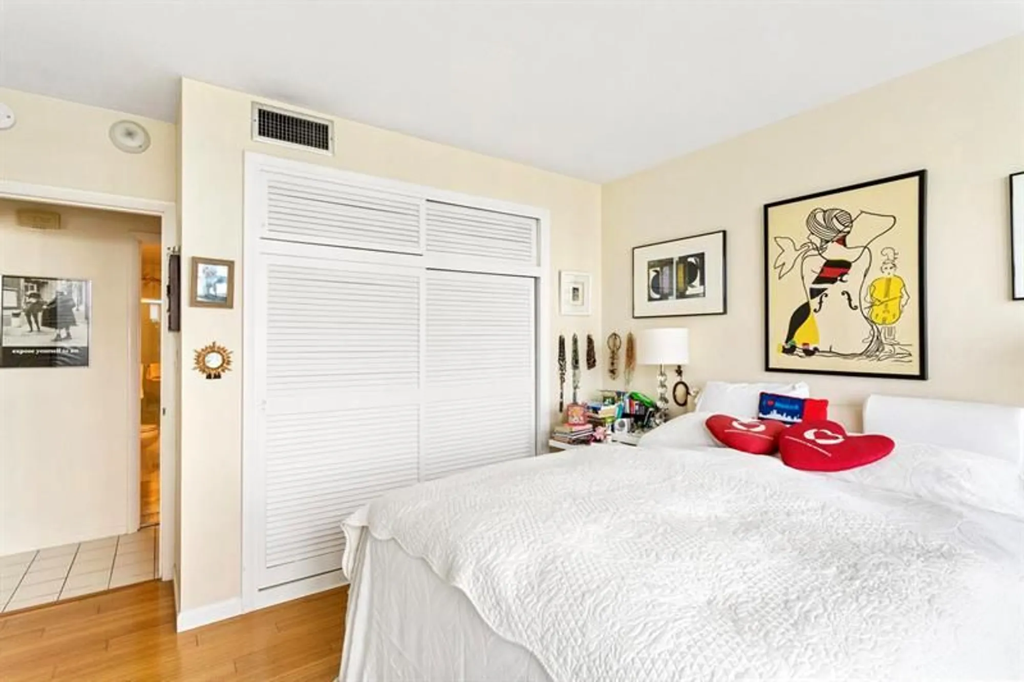 Property Slideshow image 13 of 27 | 3333 ne 34th st apt 1504, Fort Lauderdale, FL, 33308