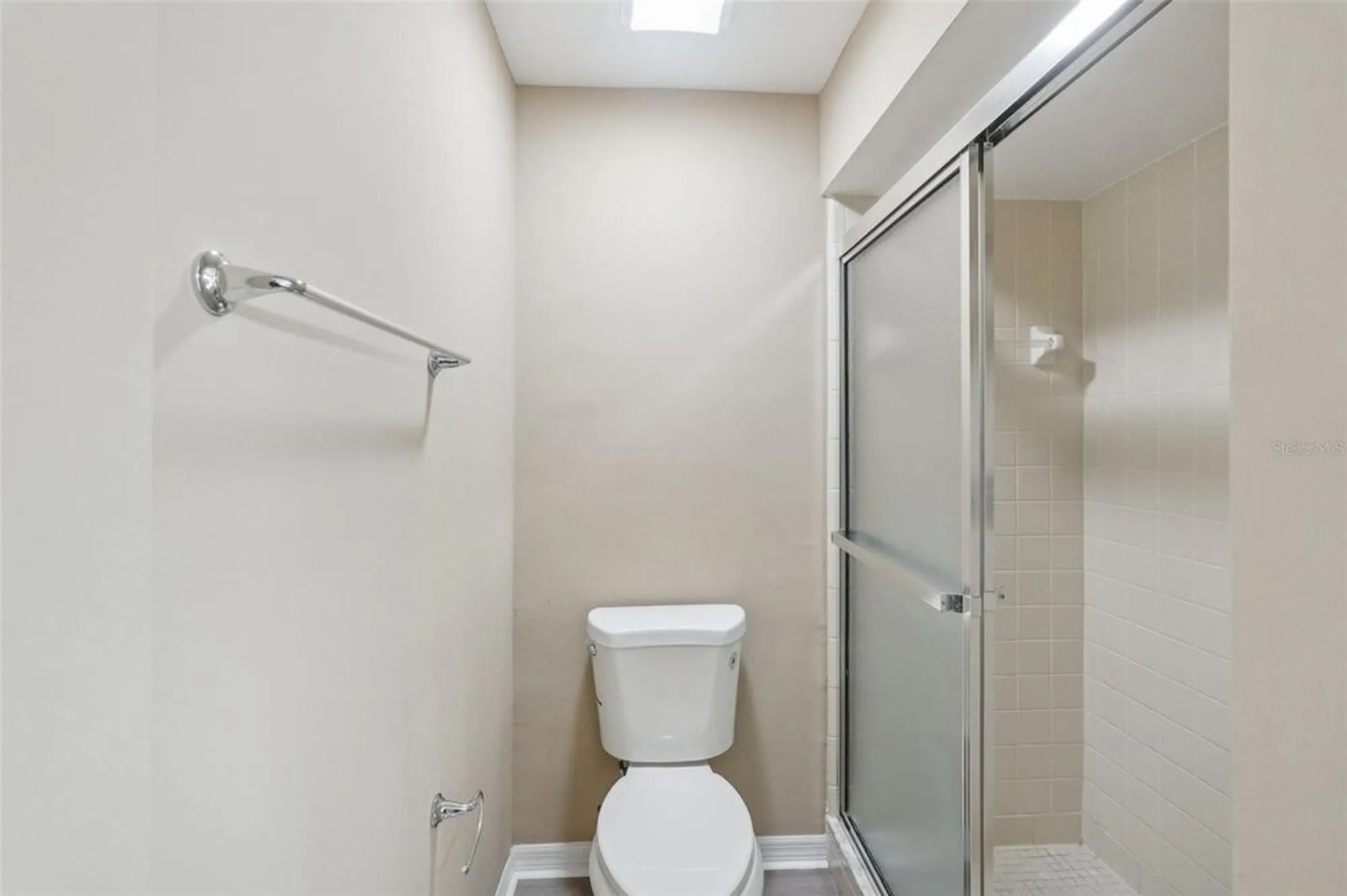 Property Slideshow image 19 of 57 | 2529 lancaster dr, Sun City Center, FL, 33573