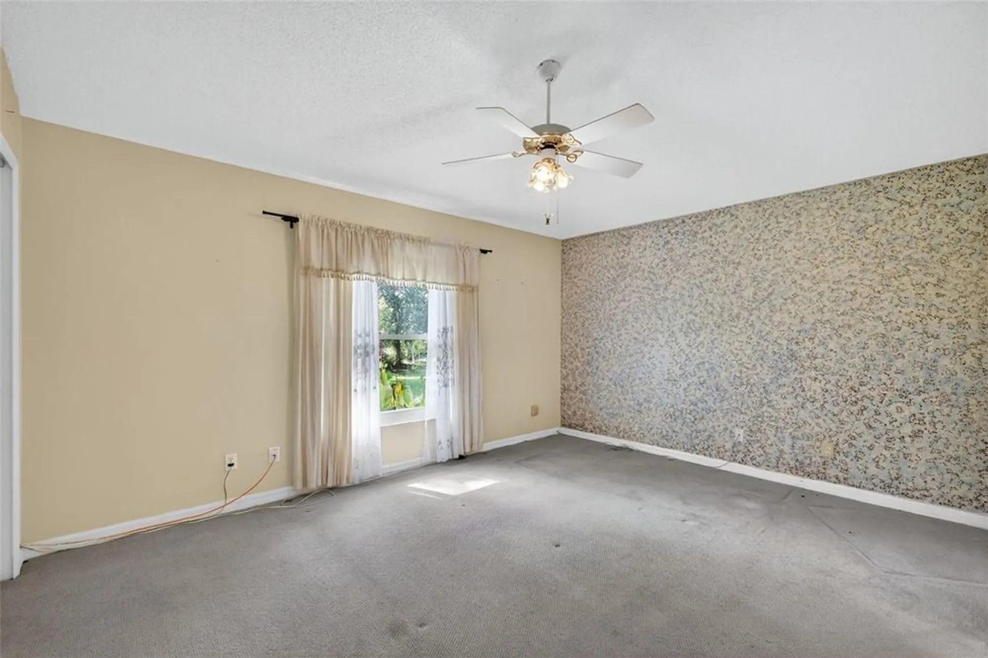 Property Slideshow image 24 of 69 | 21902 king henry ave, Leesburg, FL, 34748